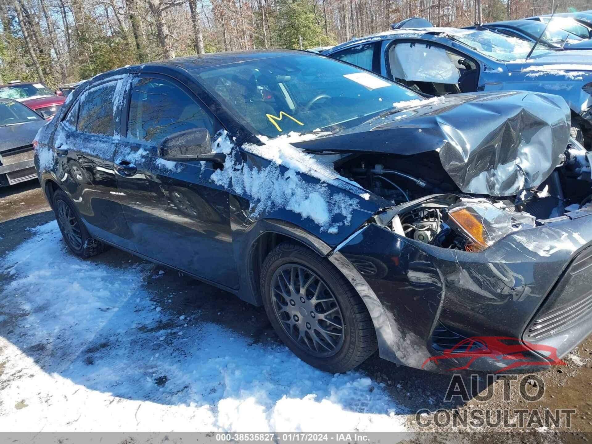 TOYOTA COROLLA 2018 - 2T1BURHE8JC982675