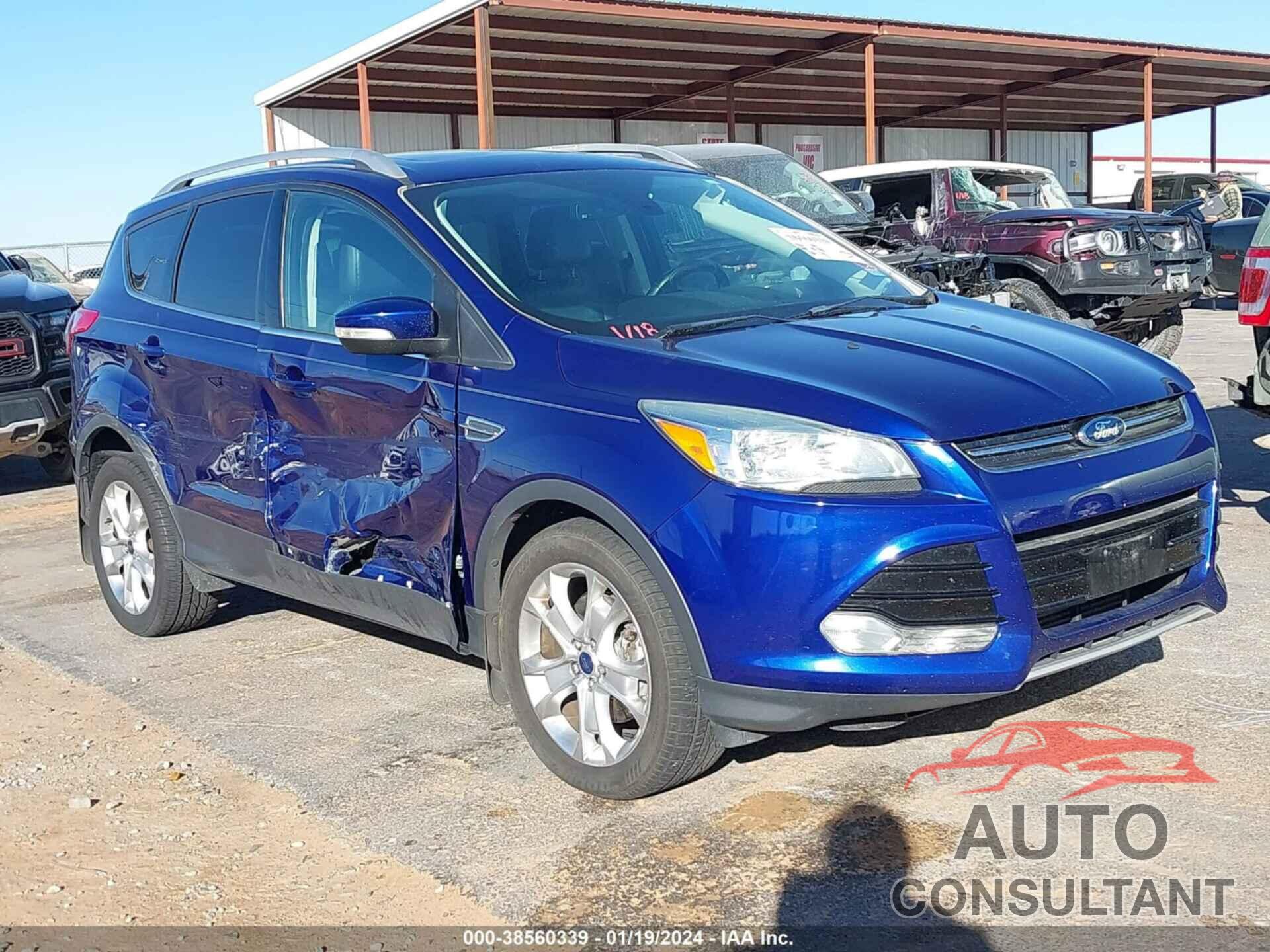 FORD ESCAPE 2016 - 1FMCU9J9XGUB69444