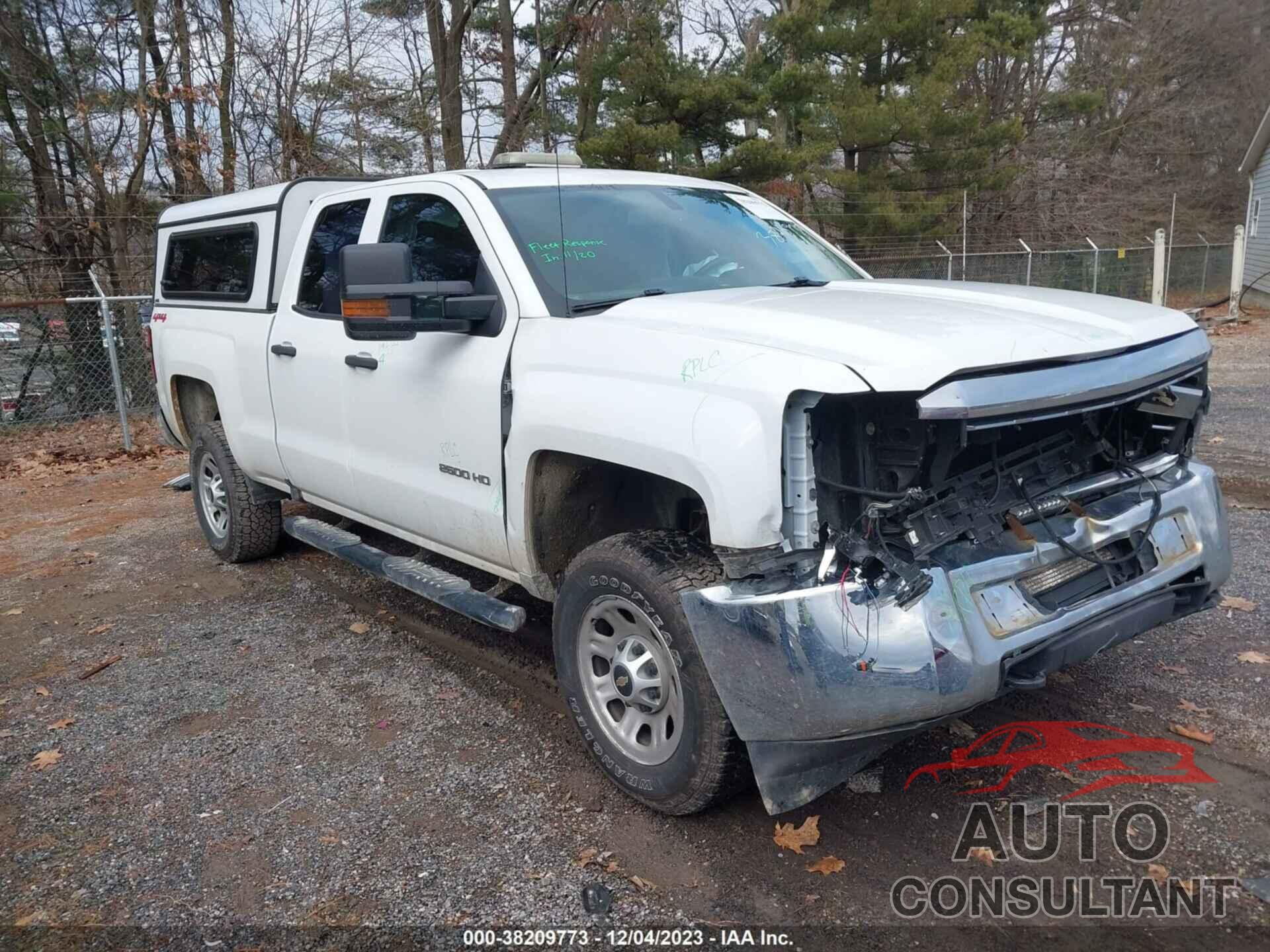 CHEVROLET SILVERADO 2500HD 2018 - 1GC2KUEG6JZ317729