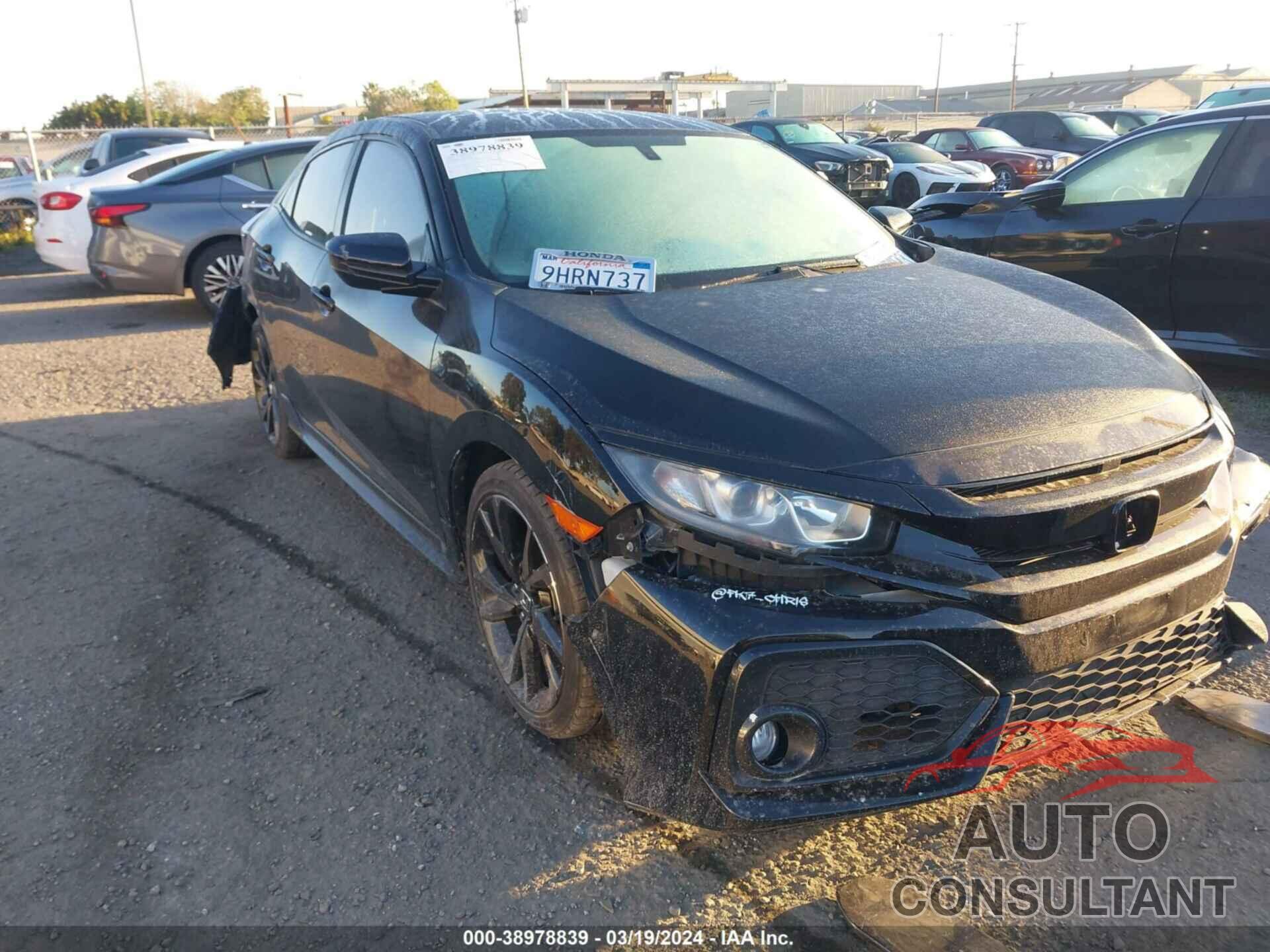 HONDA CIVIC 2018 - SHHFK7G45JU209855