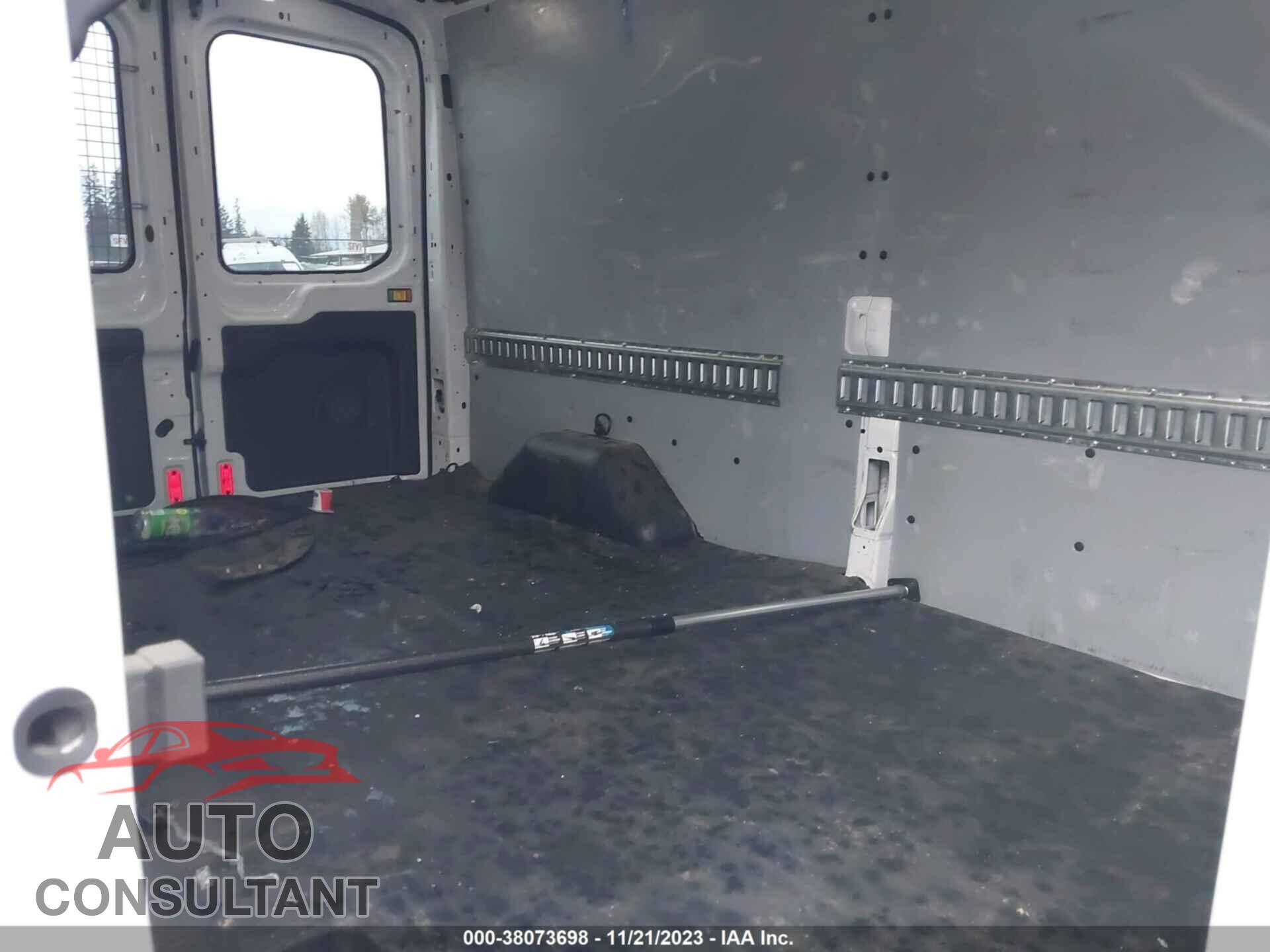 FORD TRANSIT-150 2015 - 1FTNE2CM6FKB19072