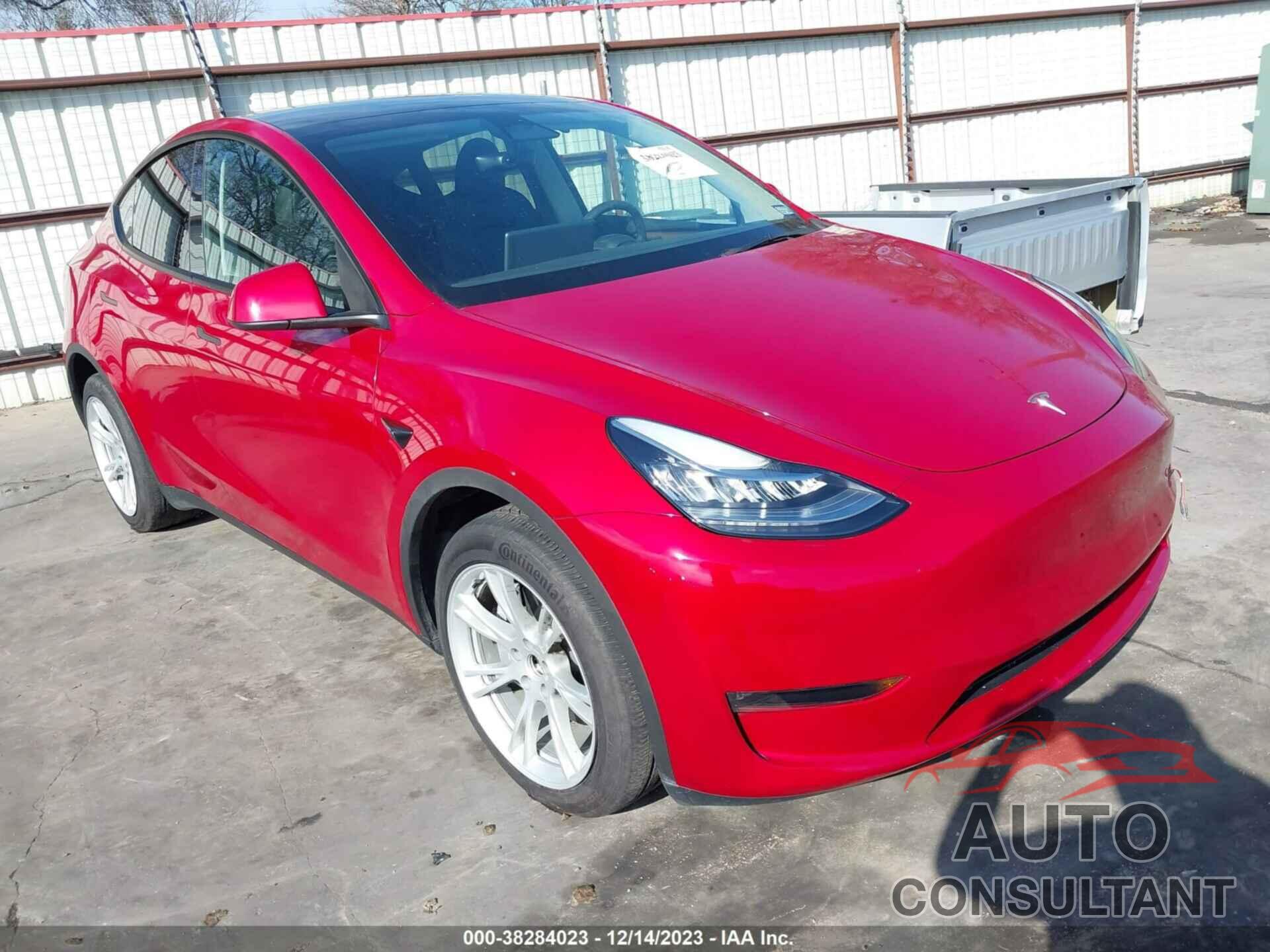 TESLA MODEL Y 2023 - 7SAYGDEE0PA088070