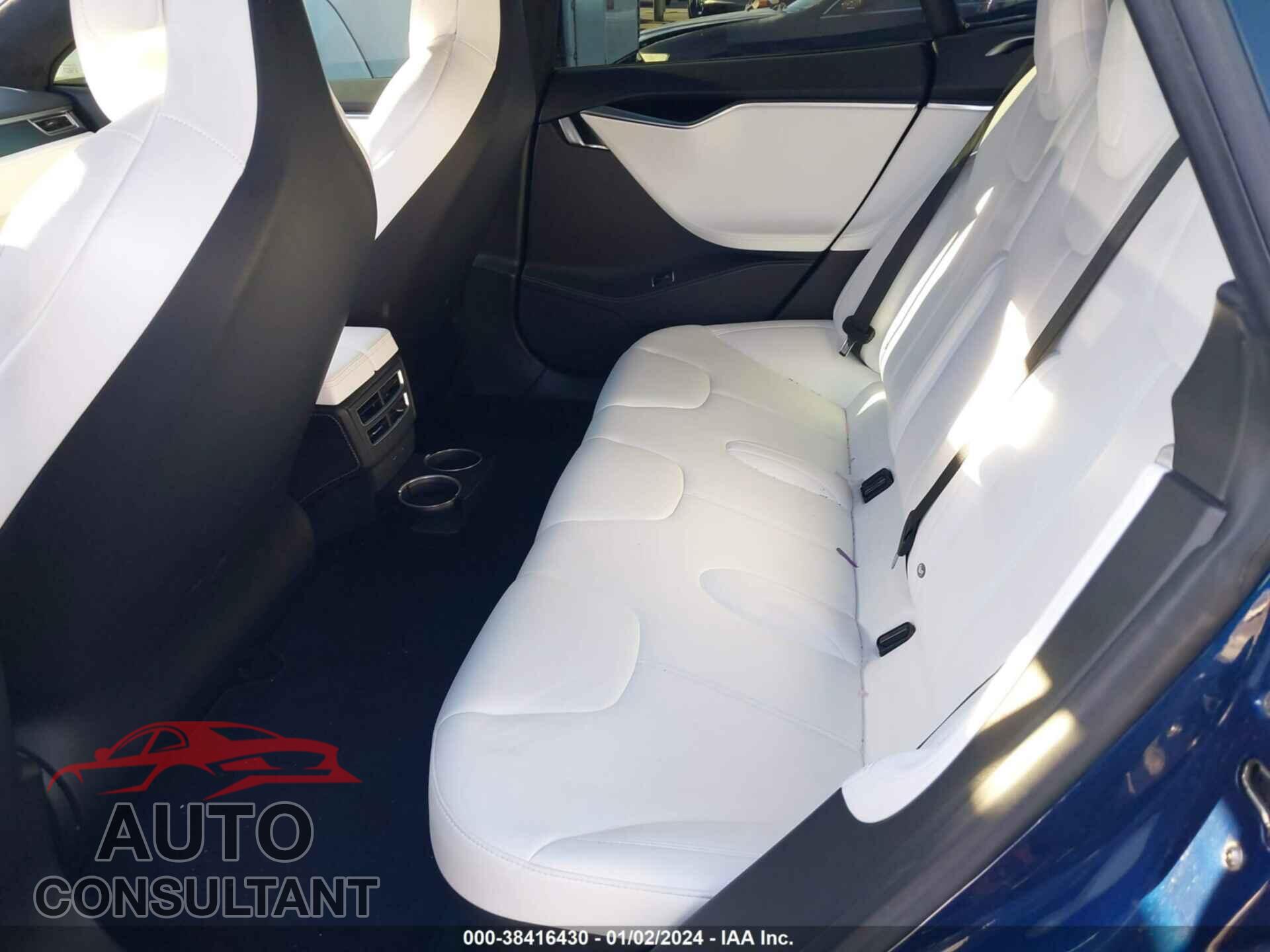 TESLA MODEL S 2017 - 5YJSA1E12HF210948