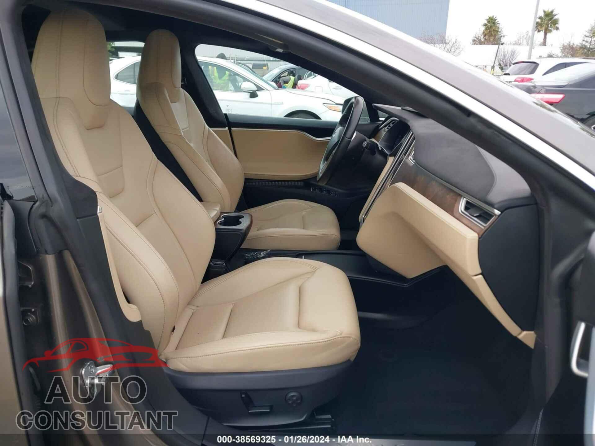 TESLA MODEL S 2016 - 5YJSA1E14GF160701