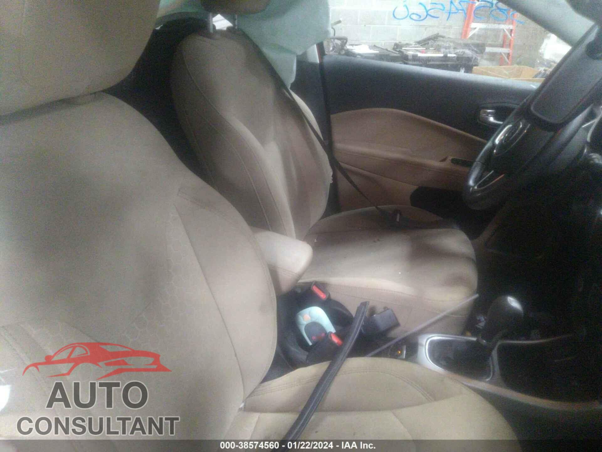 JEEP COMPASS 2019 - 3C4NJCAB9KT659592