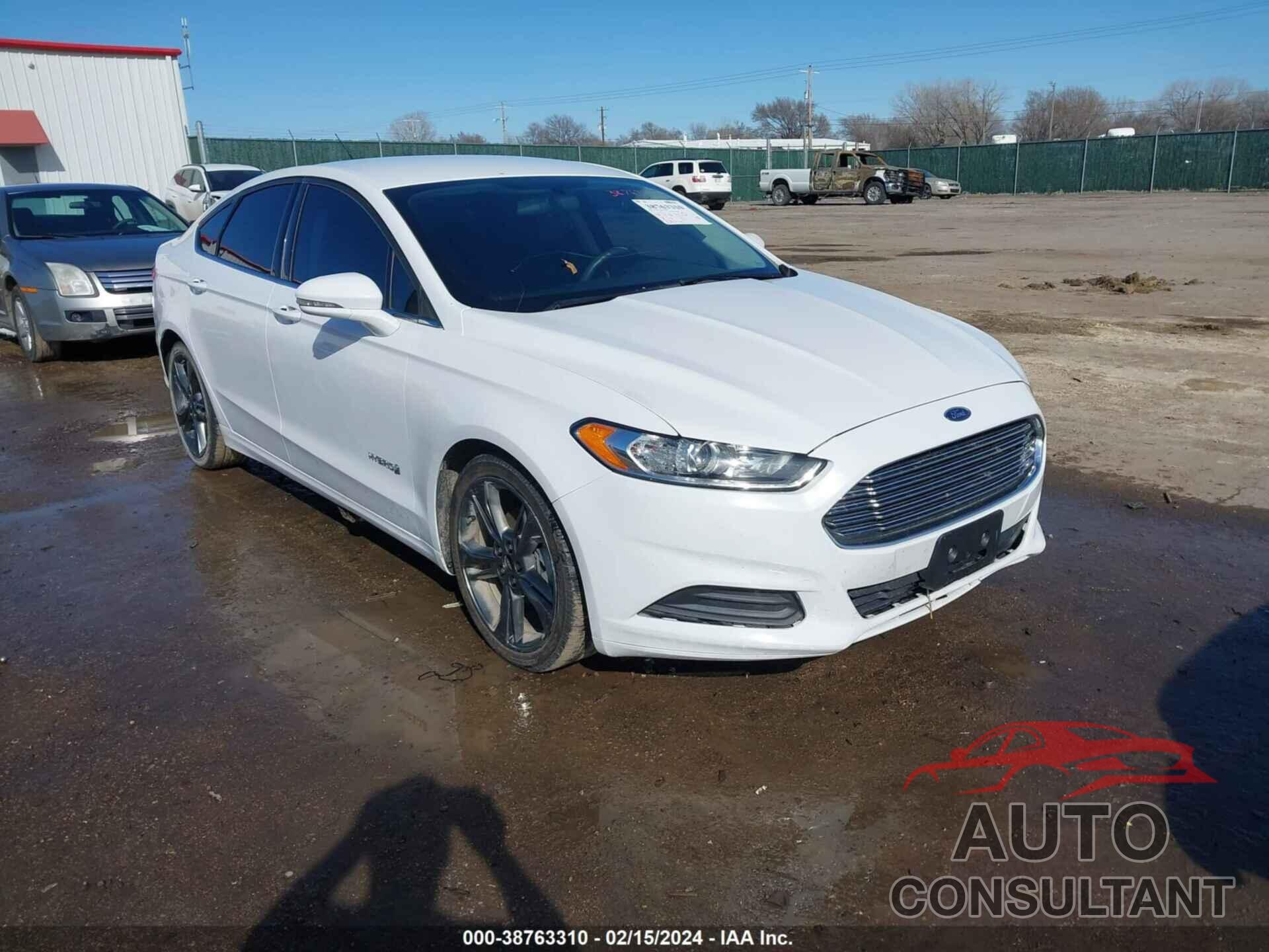 FORD FUSION HYBRID 2016 - 3FA6P0LU2GR173703