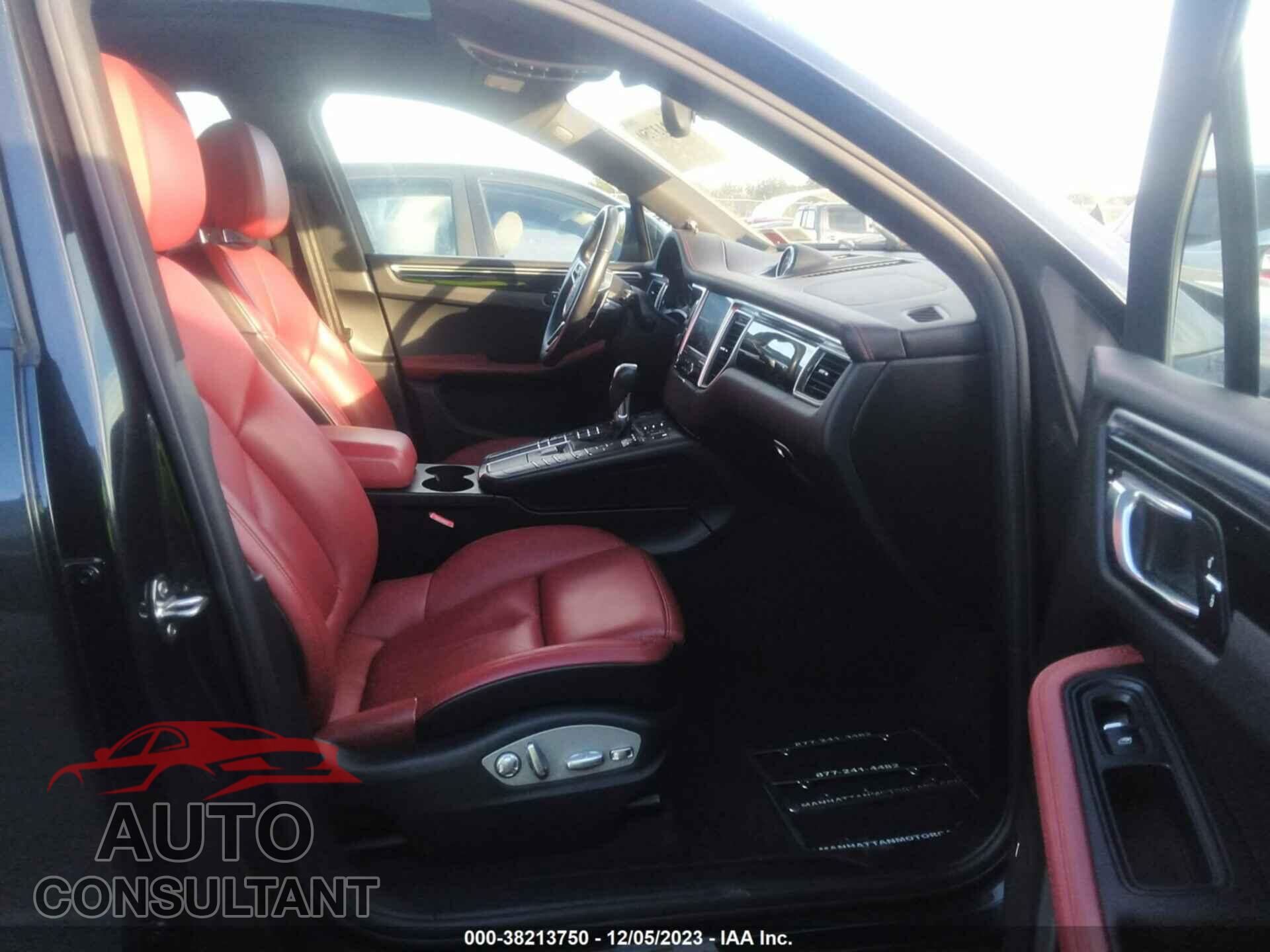 PORSCHE MACAN 2018 - WP1AA2A52JLB10263