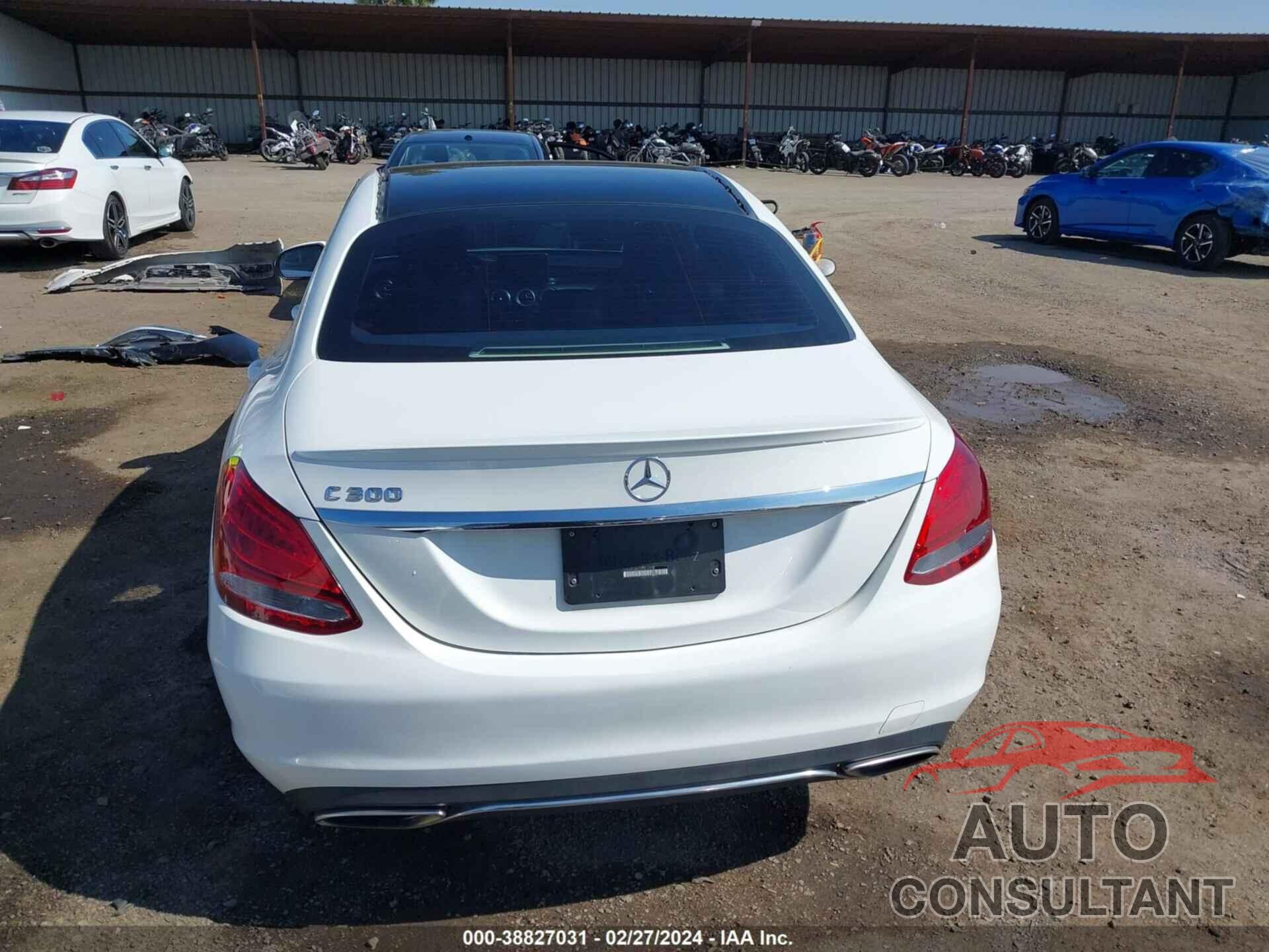 MERCEDES-BENZ C 300 2016 - 55SWF4JBXGU157609