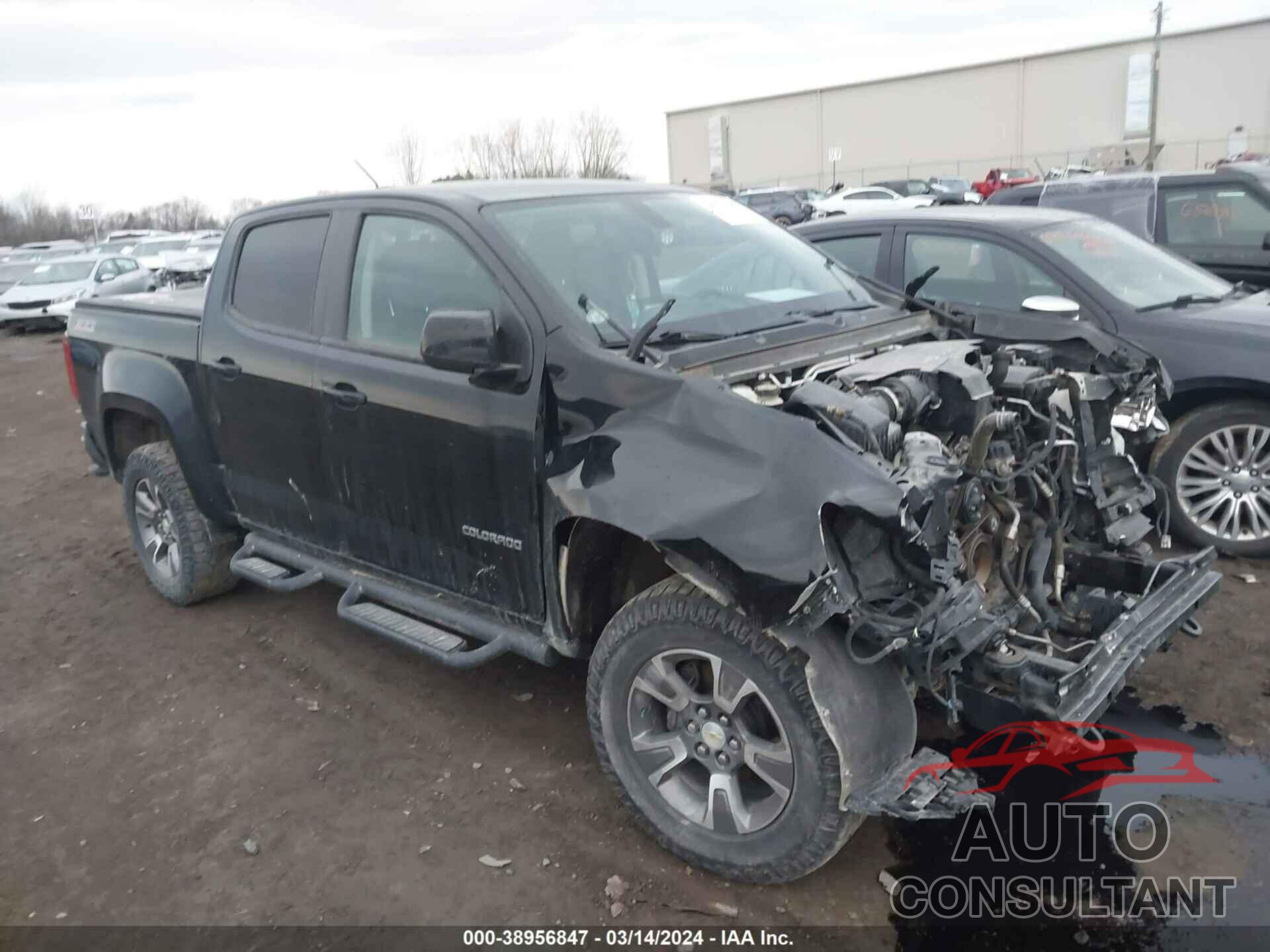 CHEVROLET COLORADO 2018 - 1GCGTDENXJ1267269