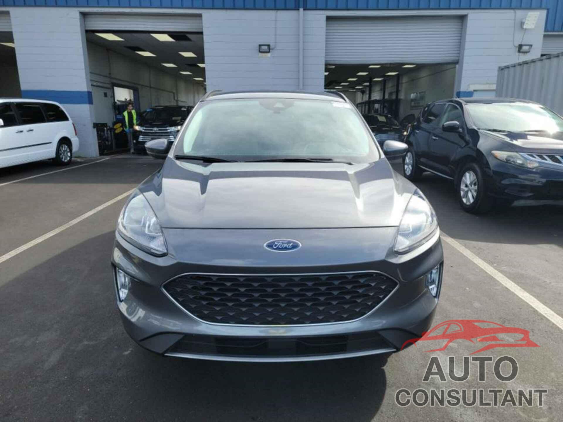 FORD ESCAPE 2021 - 1FMCU9CZ8MUA82375
