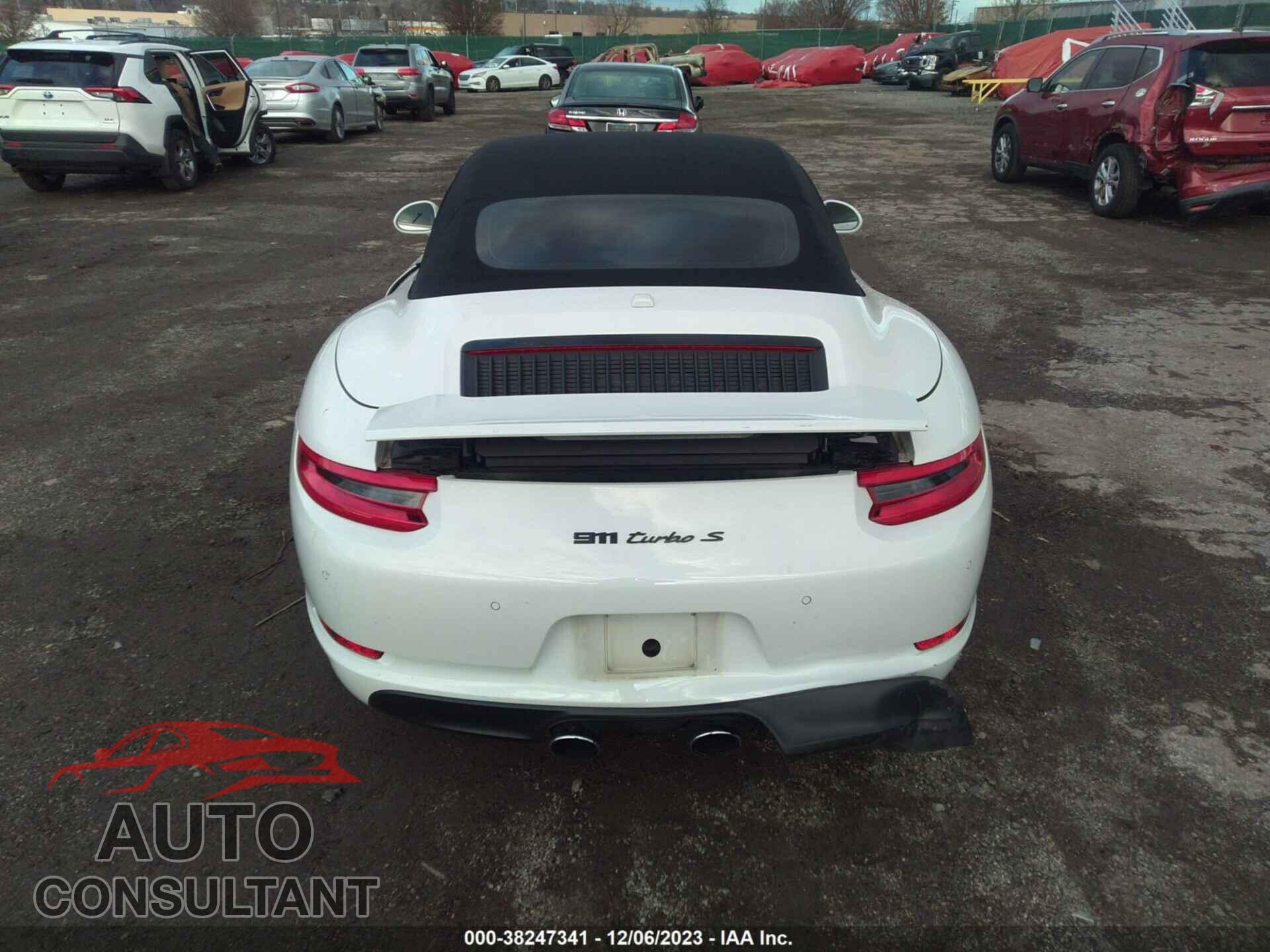 PORSCHE 911 2017 - WP0CB2A97HS155810