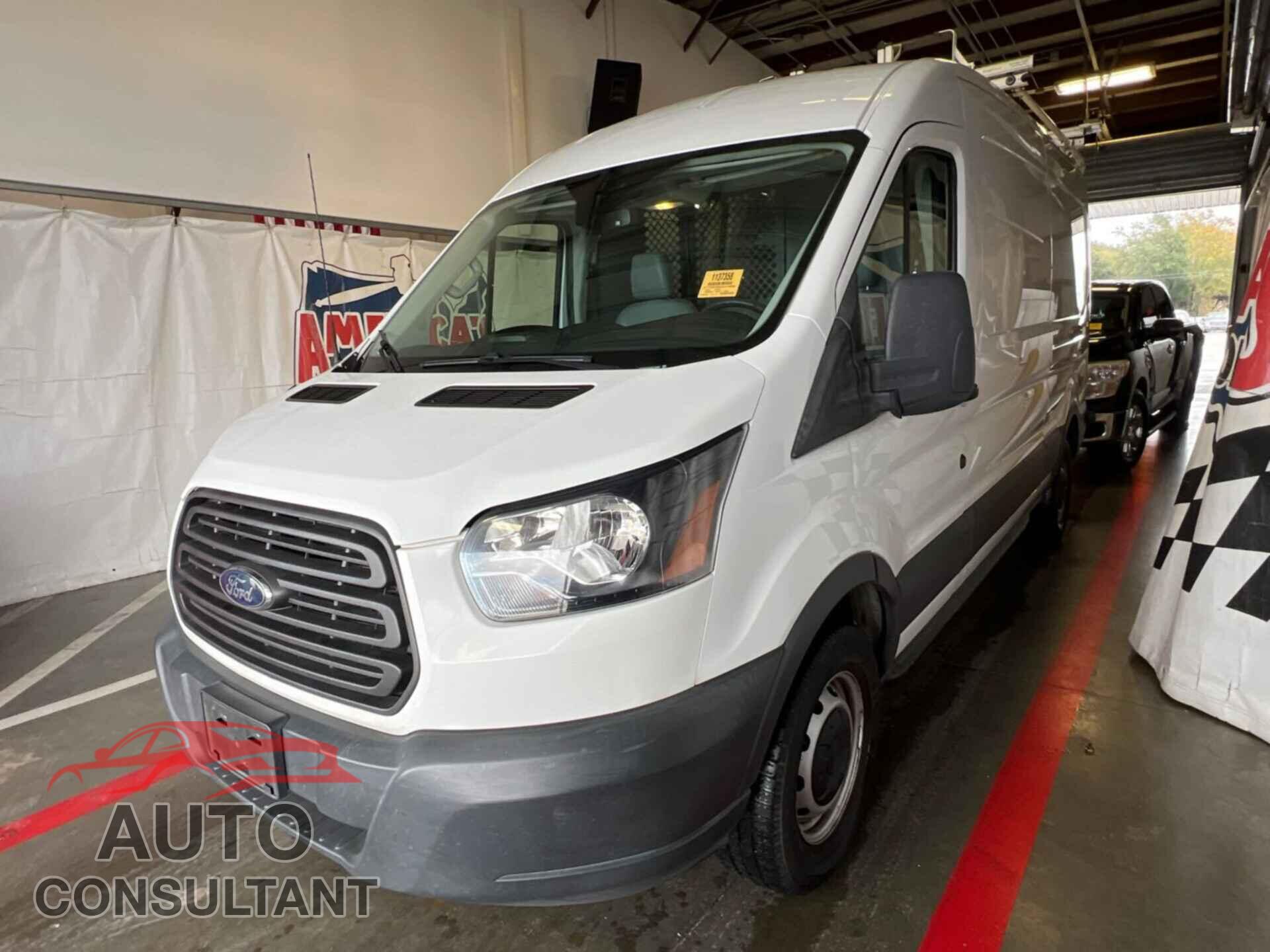 FORD TRANSIT 2018 - 1FTYR2CM3JKA19098