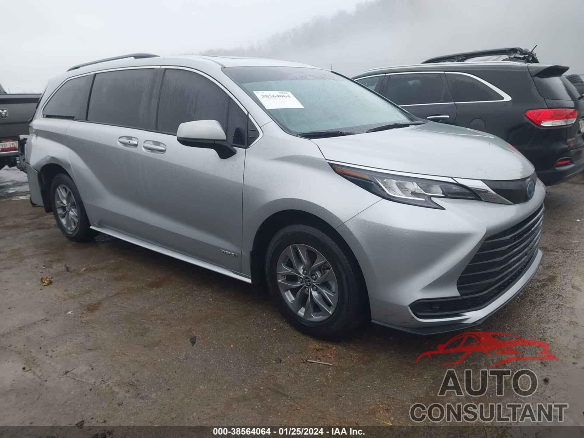 TOYOTA SIENNA 2021 - 5TDBSKFC9MS038846