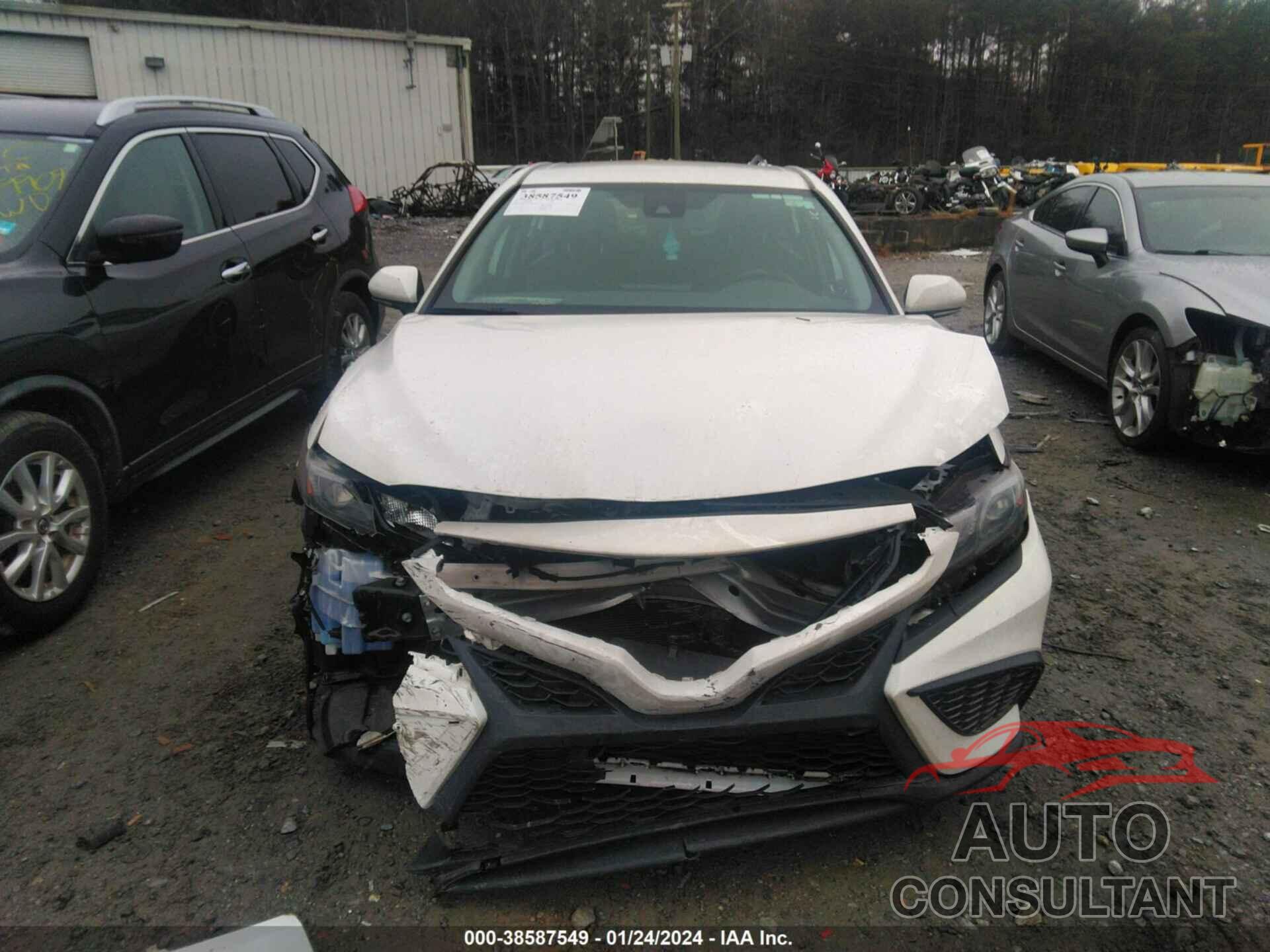 TOYOTA CAMRY 2022 - 4T1G11AK0NU631103