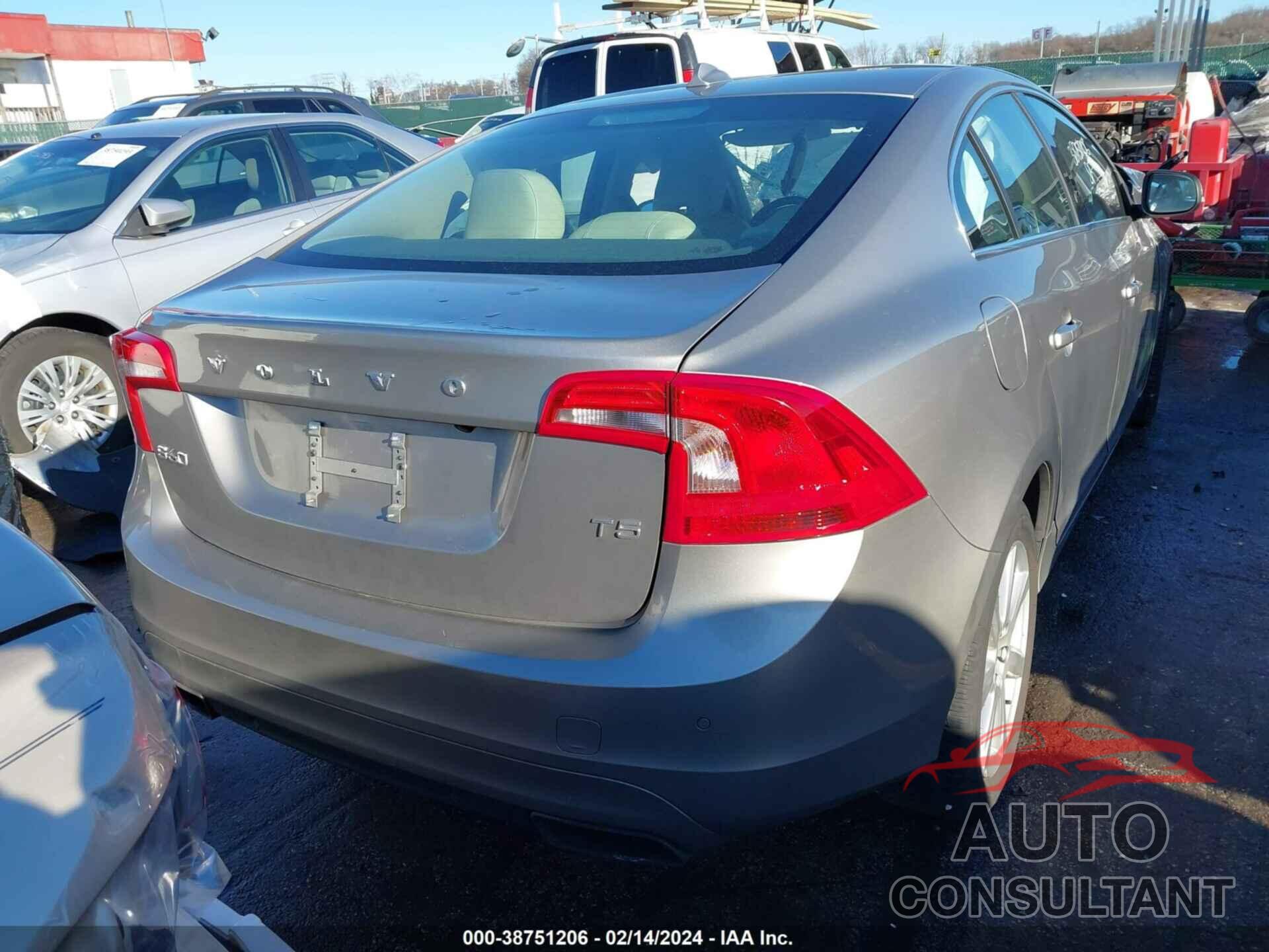 VOLVO S60 2016 - YV126MFK1G2403145