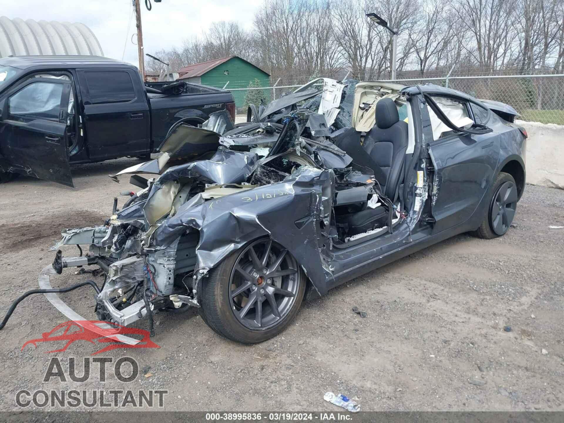 TESLA MODEL 3 2023 - 5YJ3E1EB5PF470695
