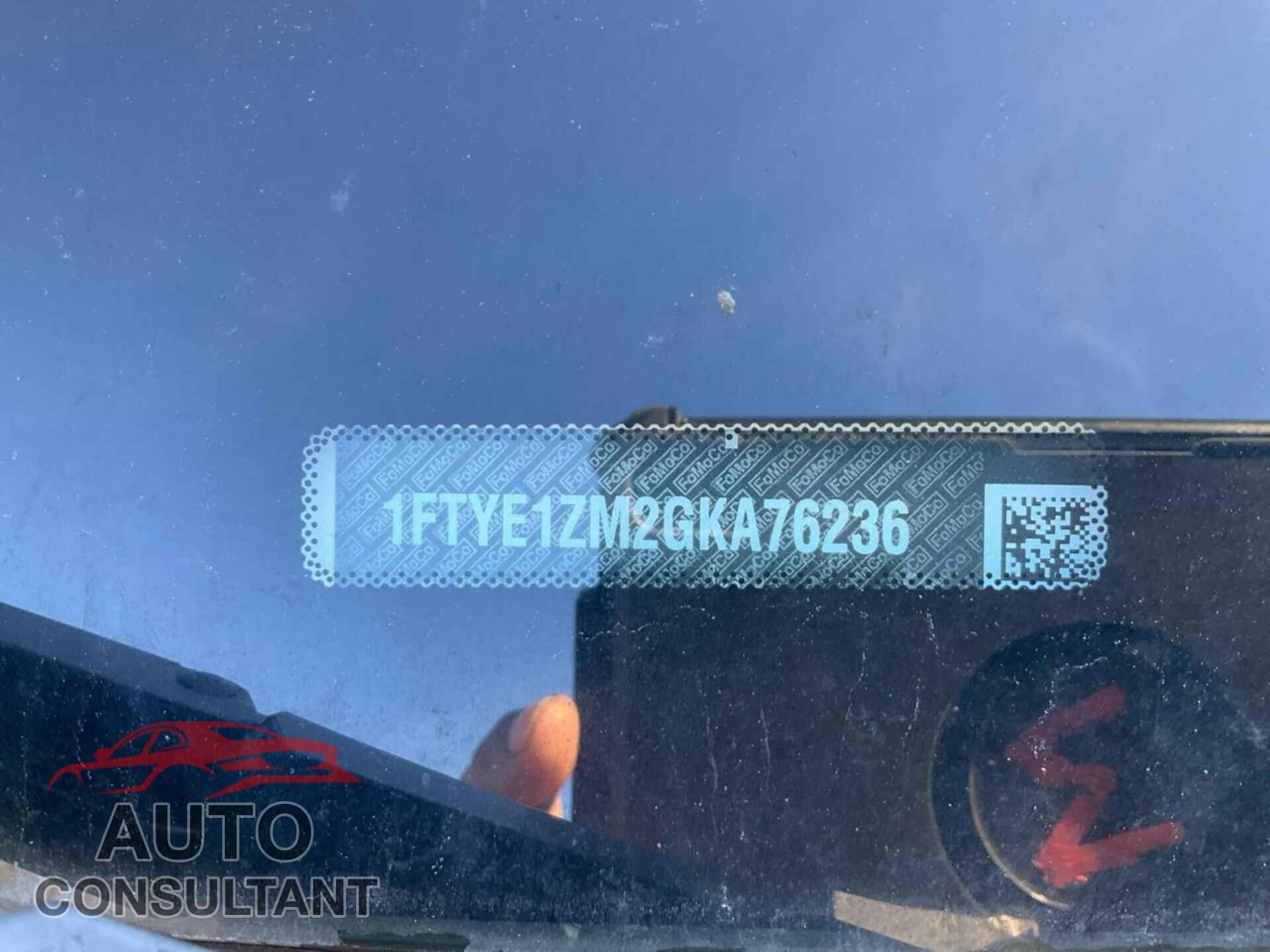 FORD TRANSIT 2016 - 1FTYE1ZM2GKA76236