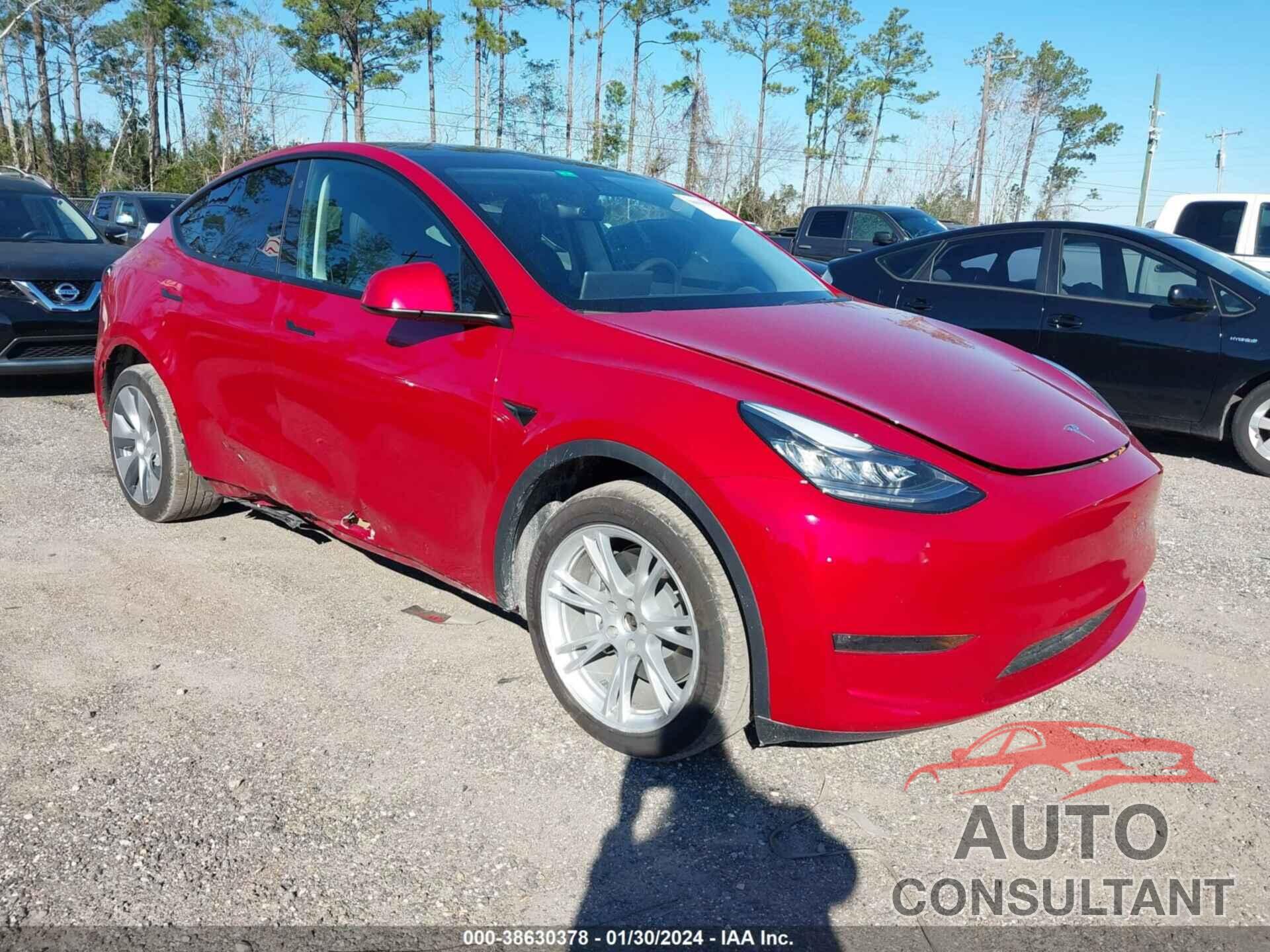 TESLA MODEL Y 2021 - 5YJYGDEE4MF083711