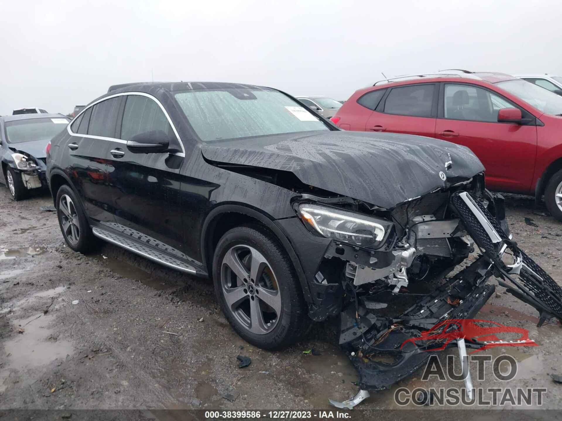MERCEDES-BENZ GLC 300 2023 - W1N0J8EB8PG168176