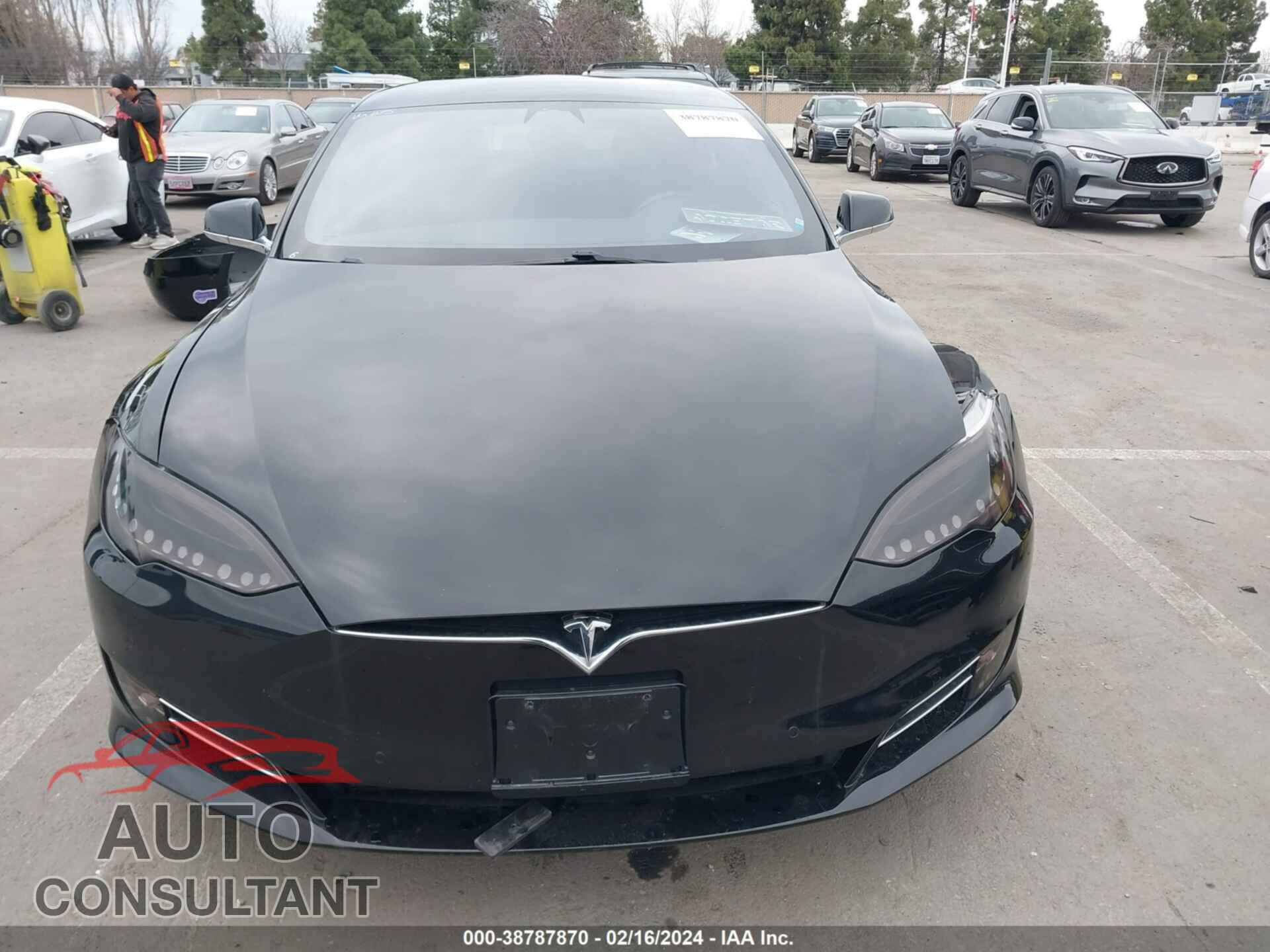 TESLA MODEL S 2018 - 5YJSA1E27JF294943