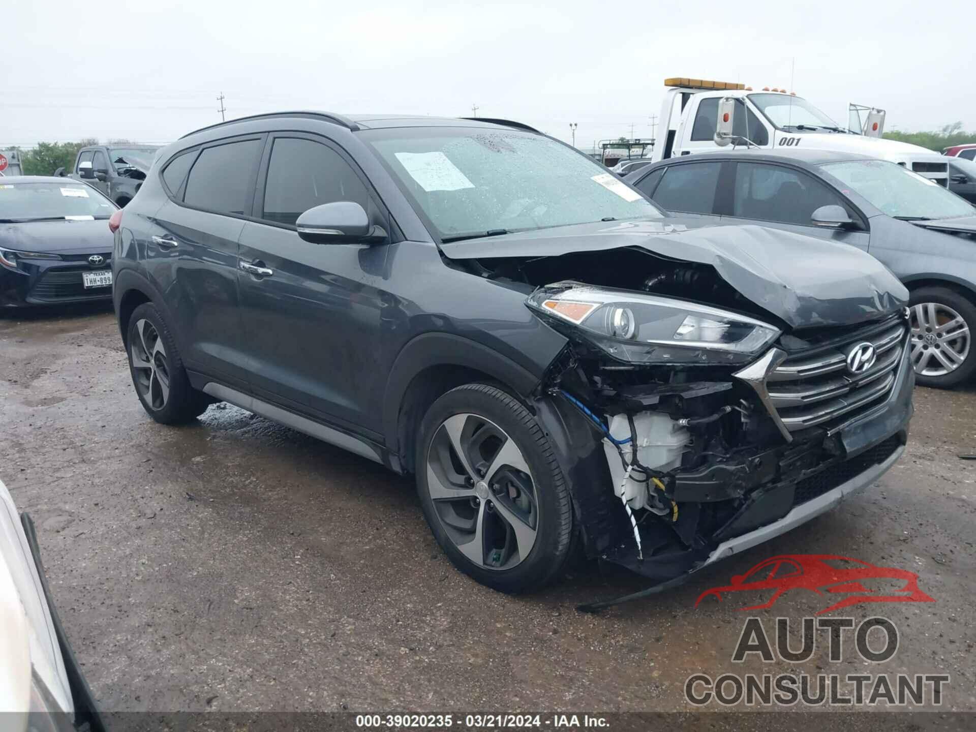 HYUNDAI TUCSON 2018 - KM8J3CA29JU781409