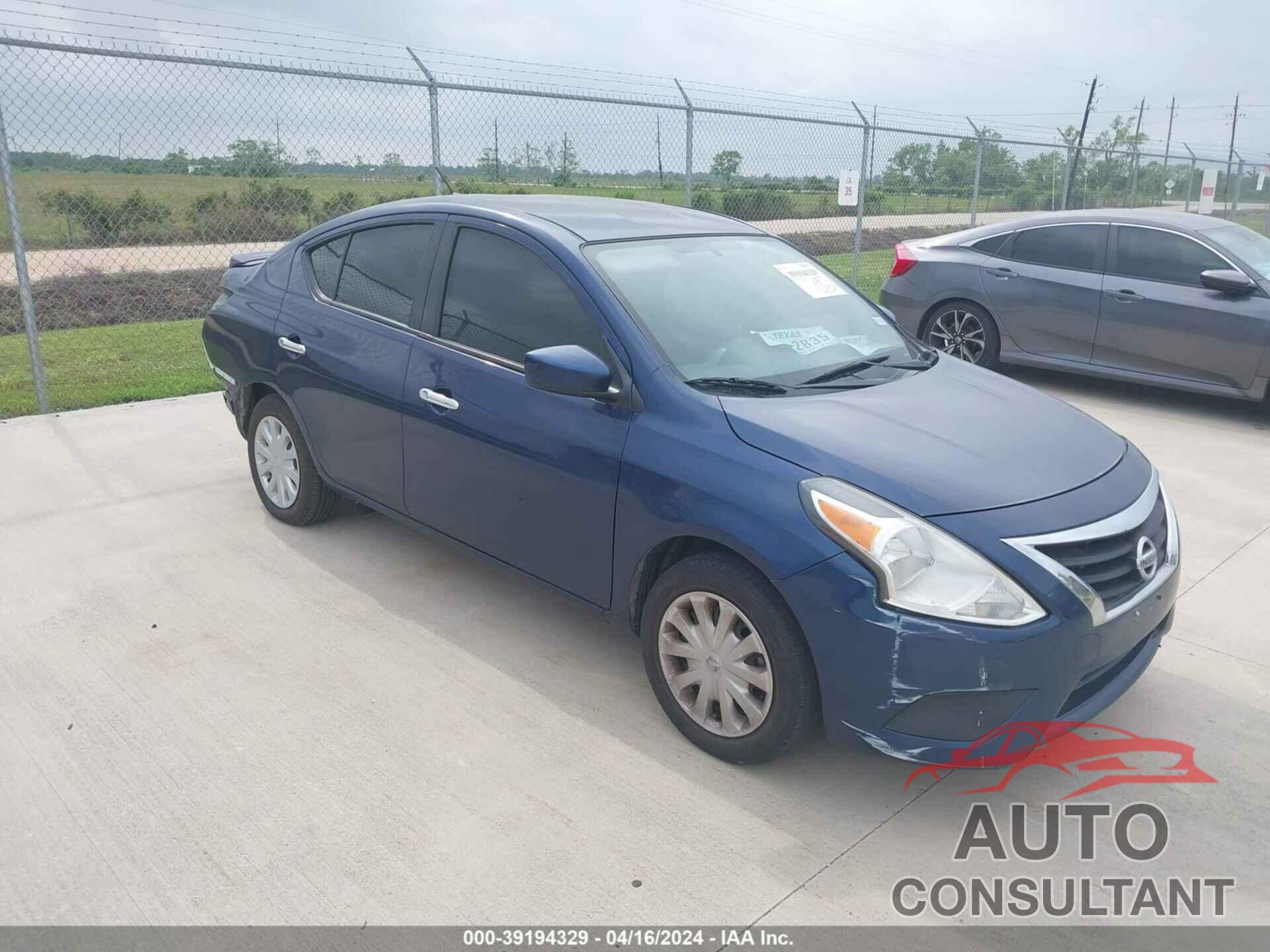 NISSAN VERSA 2019 - 3N1CN7AP4KL848488