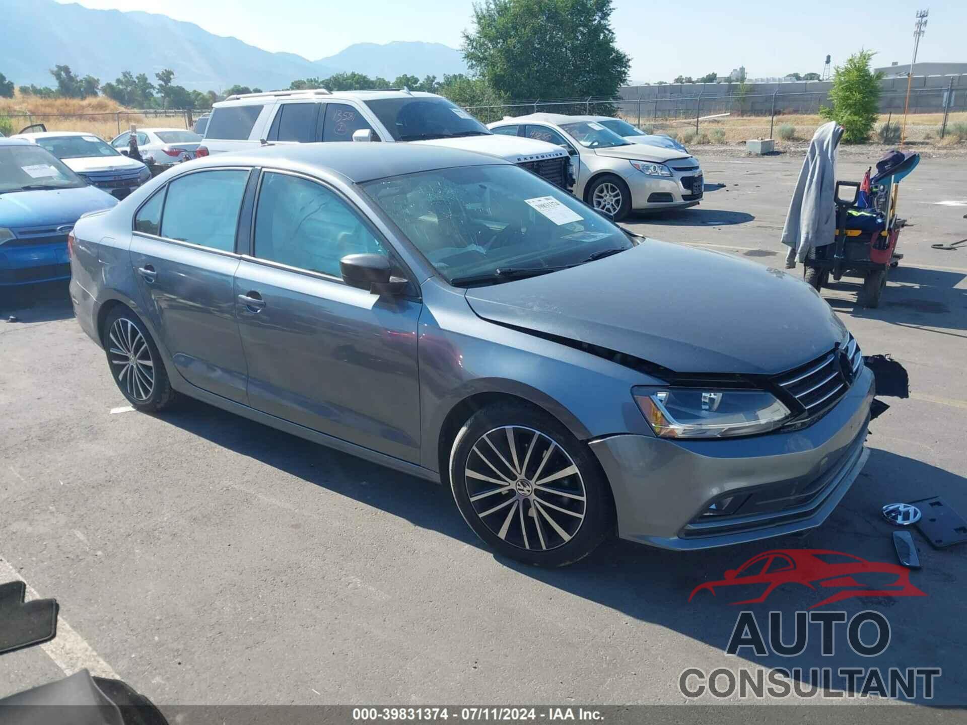 VOLKSWAGEN JETTA 2017 - 3VWD17AJ2HM393813