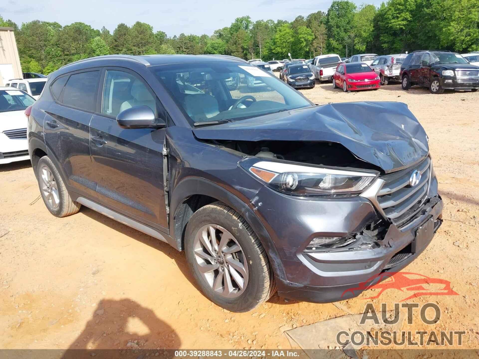 HYUNDAI TUCSON 2018 - KM8J3CA46JU680751