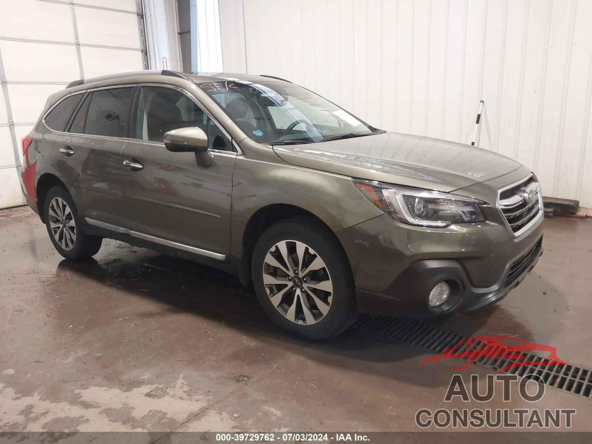 SUBARU OUTBACK 2018 - 4S4BSATC2J3319359