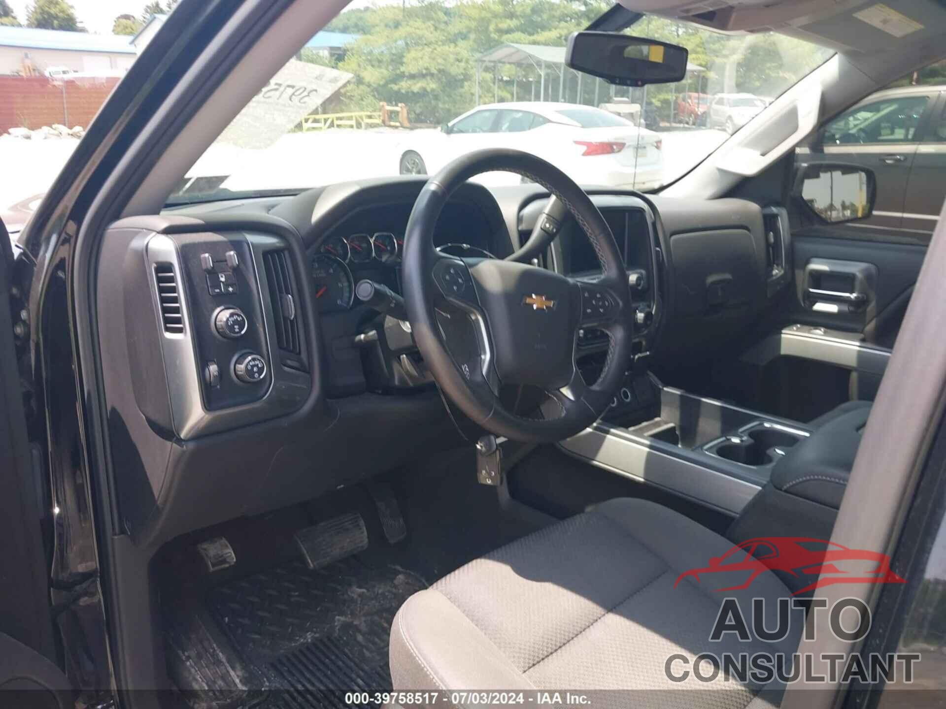 CHEVROLET SILVERADO 1500 2017 - 3GCUKREC2HG100868