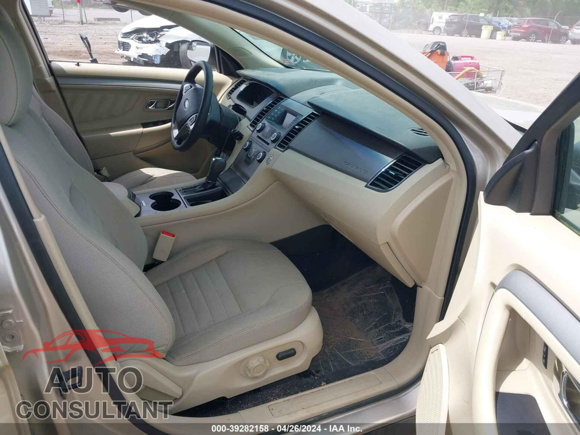 FORD TAURUS 2017 - 1FAHP2D85HG145182