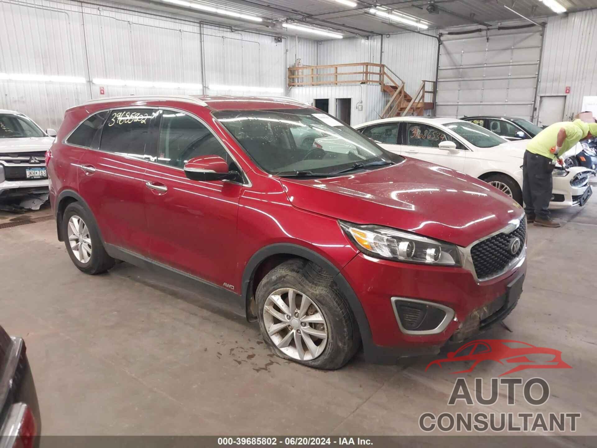 KIA SORENTO 2017 - 5XYPGDA39HG213416