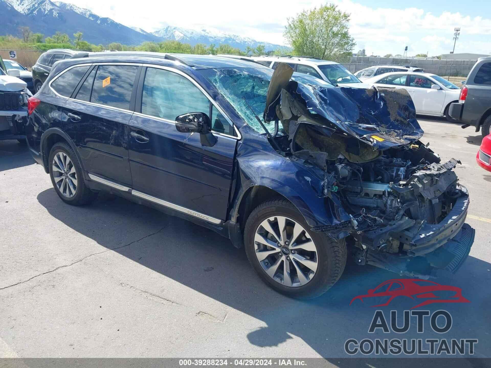 SUBARU OUTBACK 2018 - 4S4BSETC4J3225992