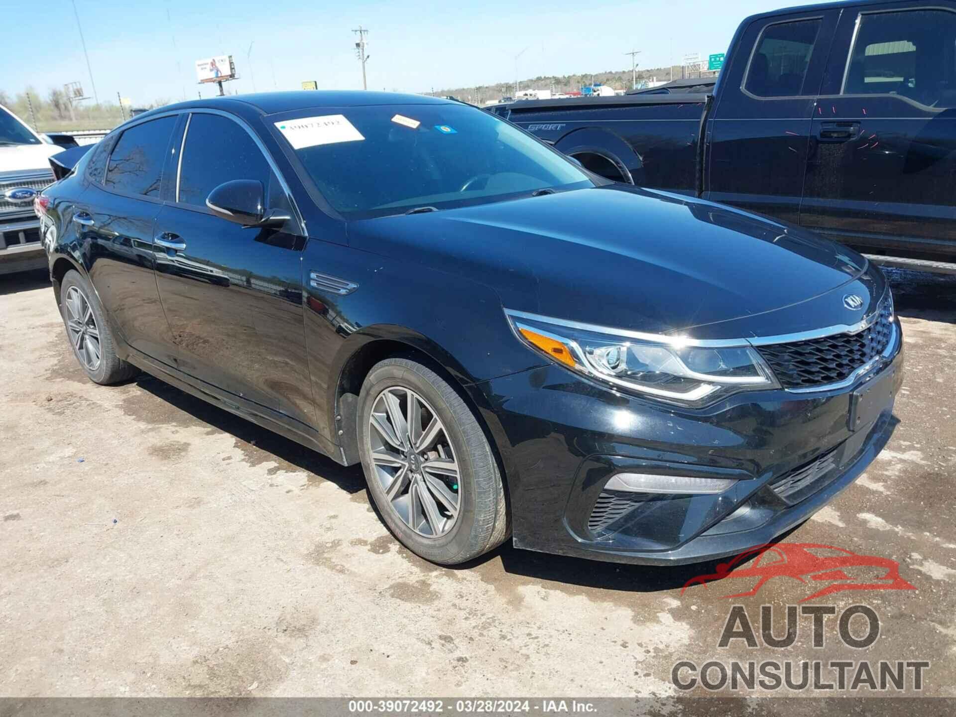 KIA OPTIMA 2019 - 5XXGU4L12KG295828