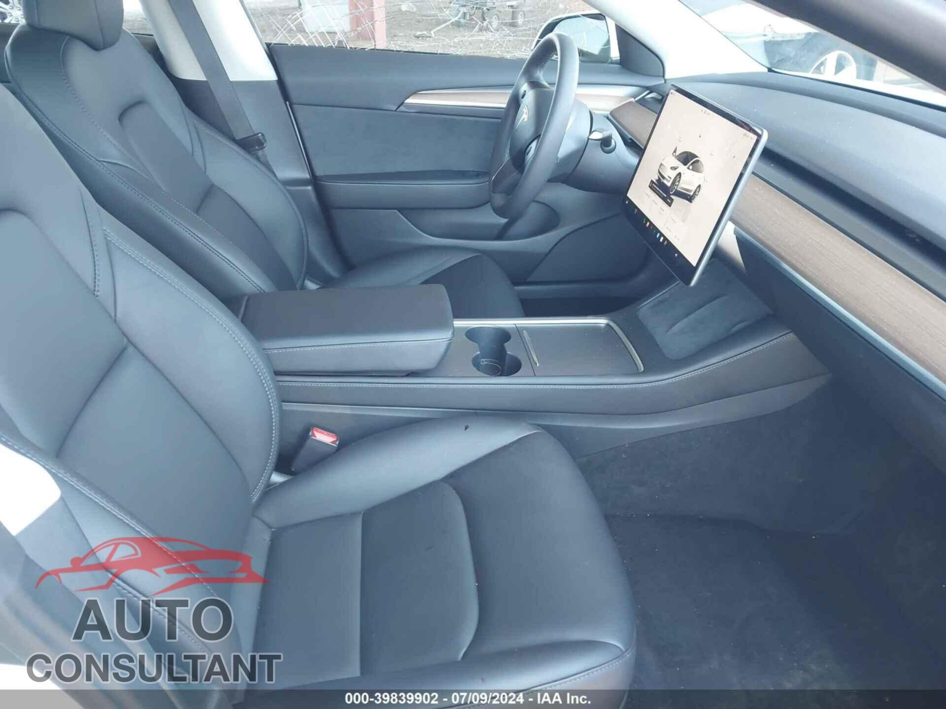 TESLA MODEL 3 2023 - 5YJ3E1EA4PF658311