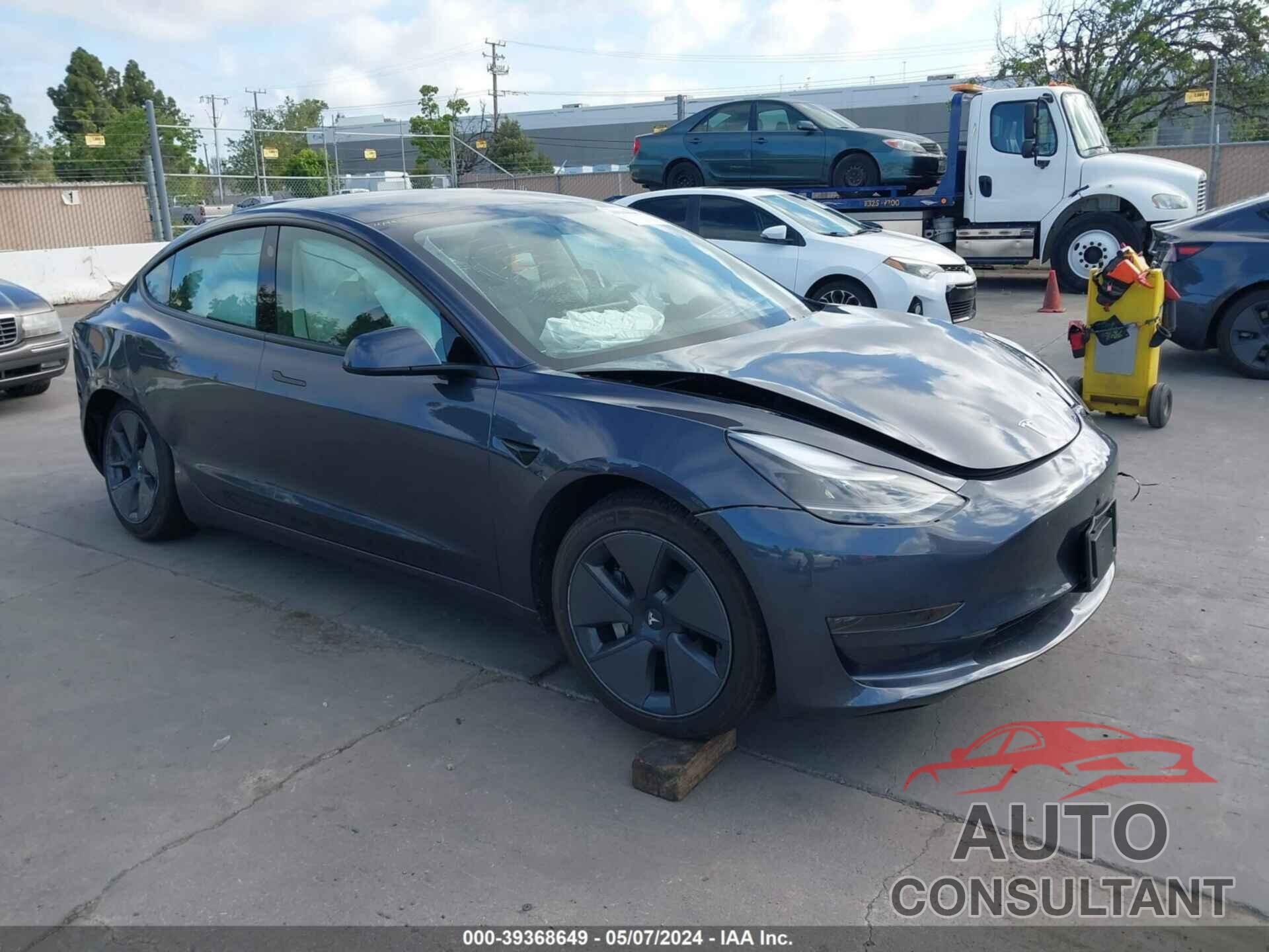 TESLA MODEL 3 2023 - 5YJ3E1EA0PF656877