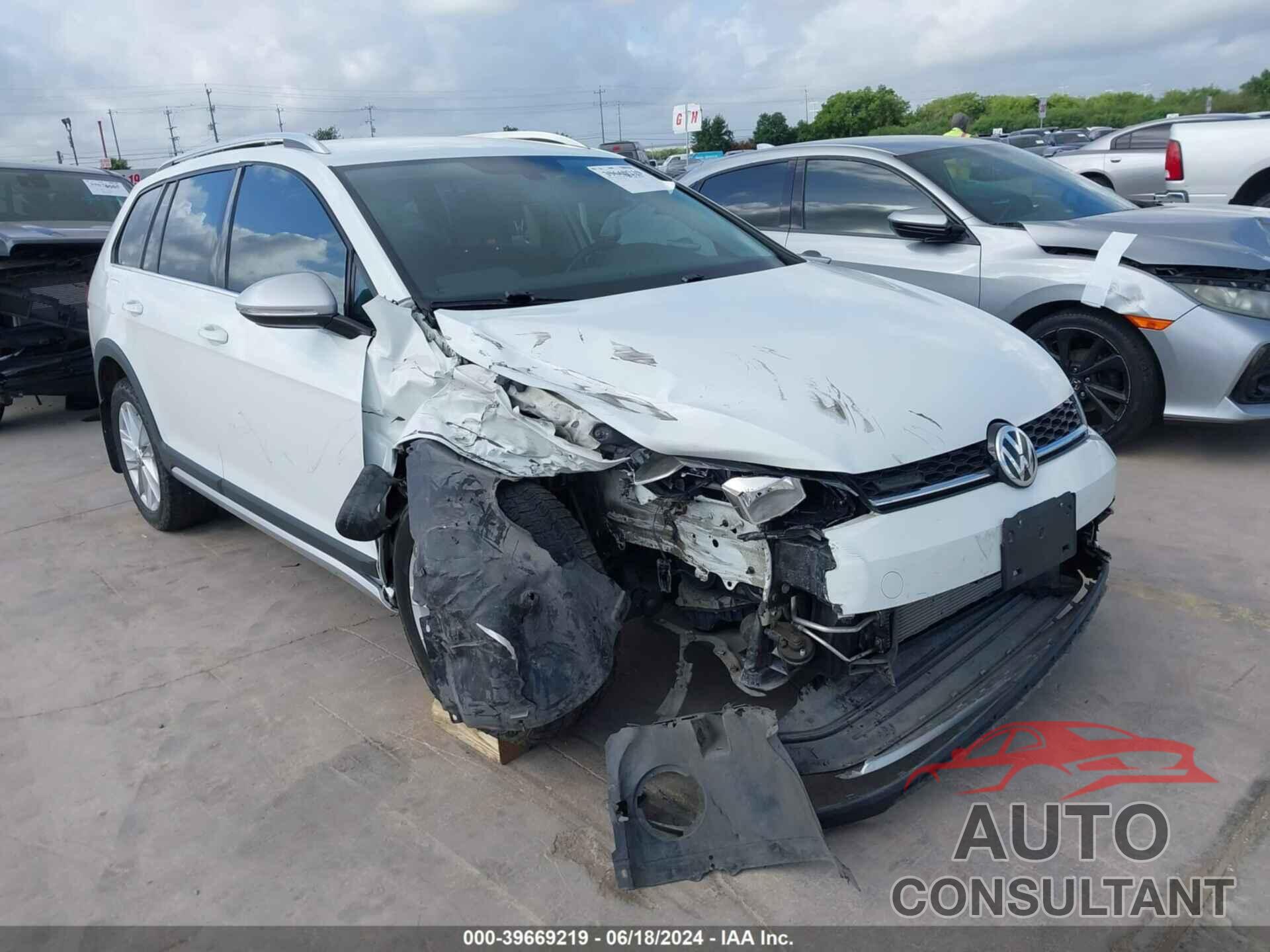 VOLKSWAGEN GOLF ALLTRACK 2019 - 3VWM17AU2KM508105