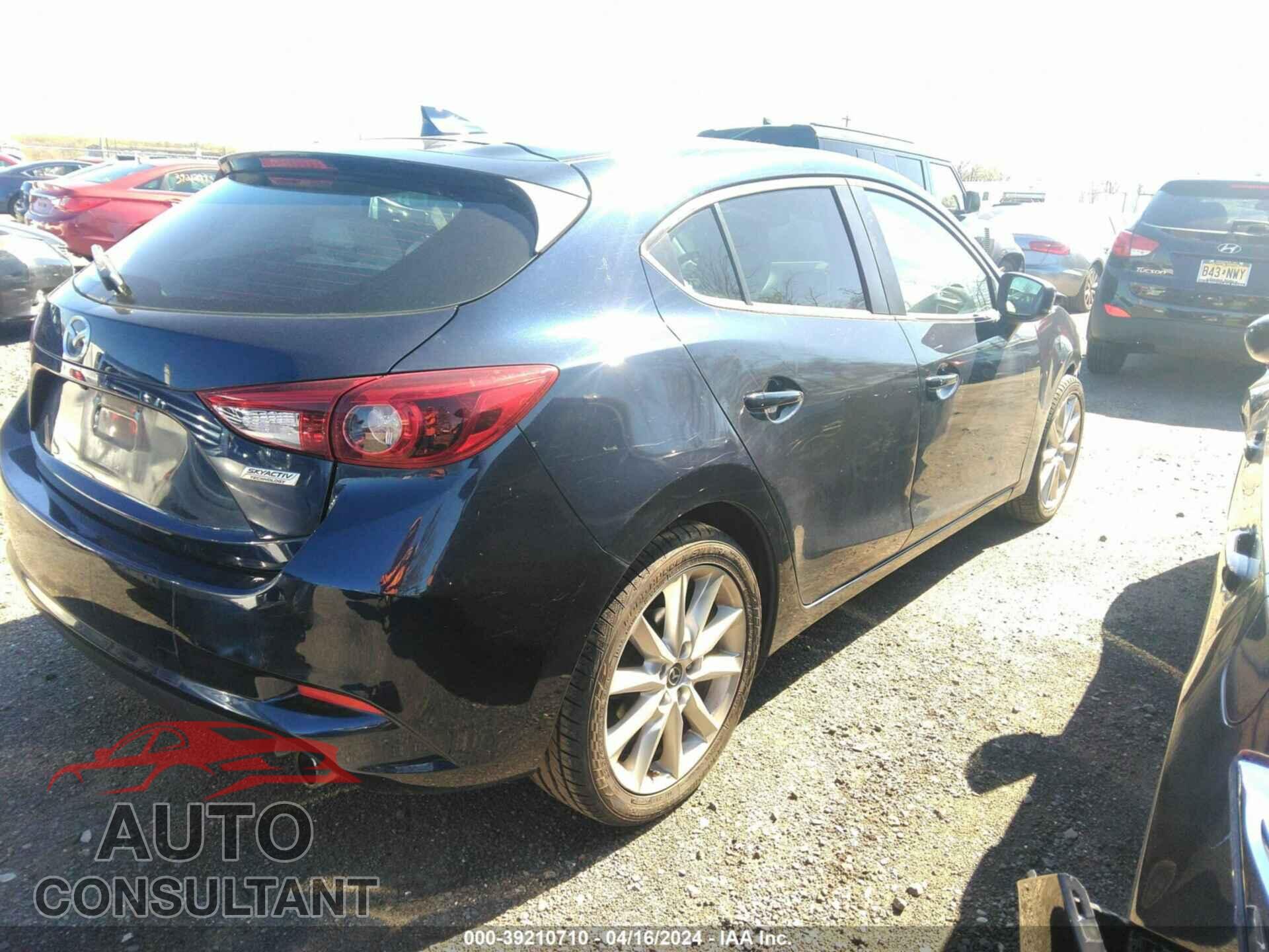 MAZDA 3 2017 - 3MZBN1M33HM127691