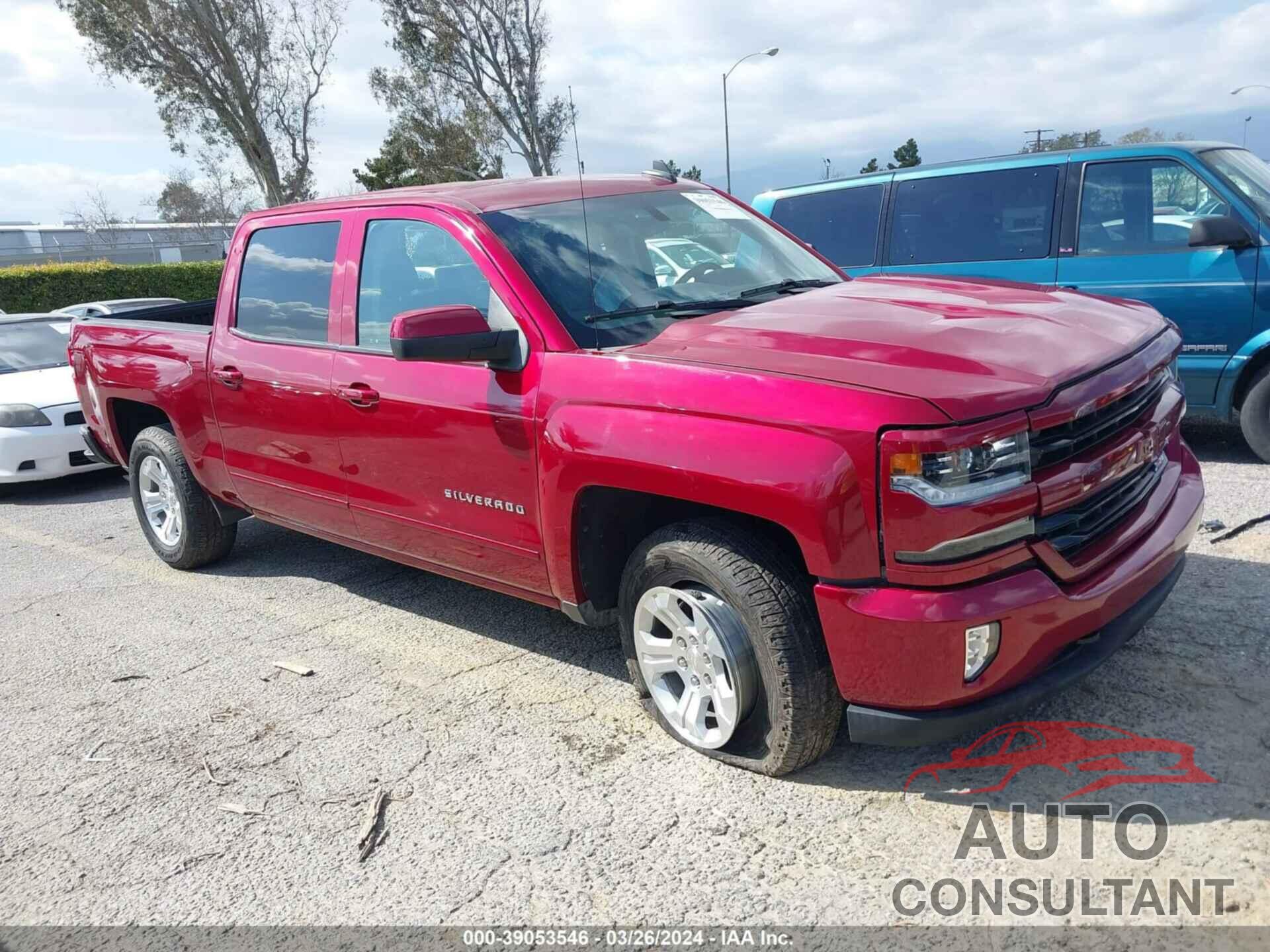 CHEVROLET SILVERADO 1500 2018 - 3GCUKREC4JG600360