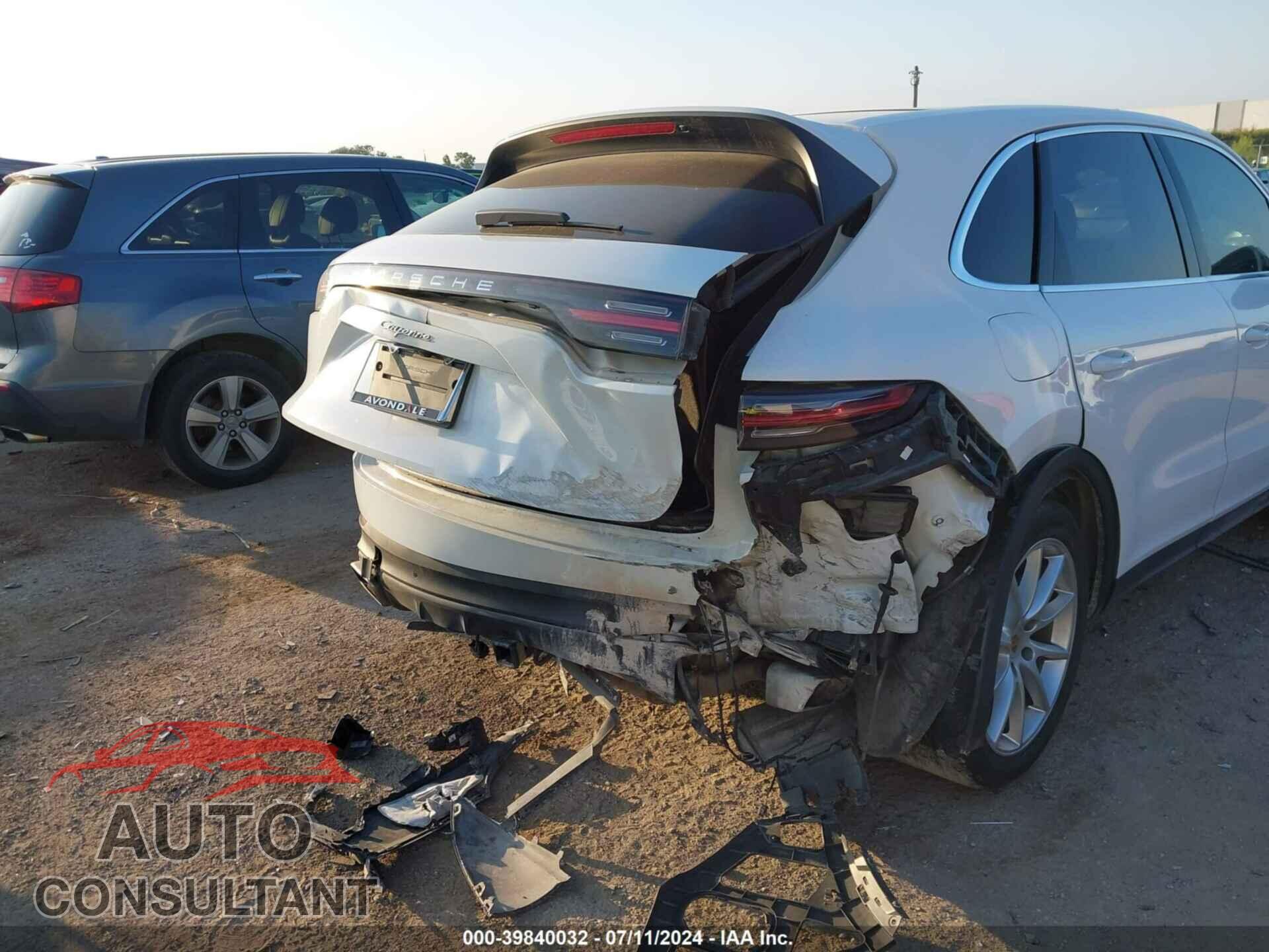 PORSCHE CAYENNE 2019 - WP1AA2AY1KDA07504