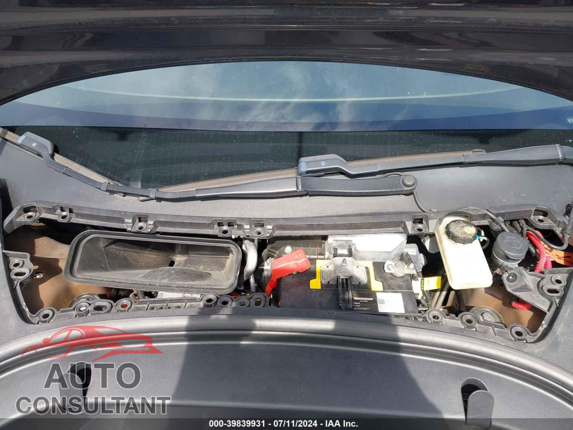 TESLA MODEL 3 2019 - 5YJ3E1EB0KF421350