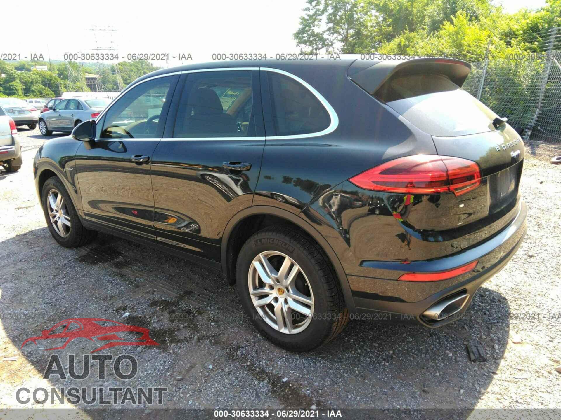 PORSCHE CAYENNE 2016 - WP1AF2A22GLA40232