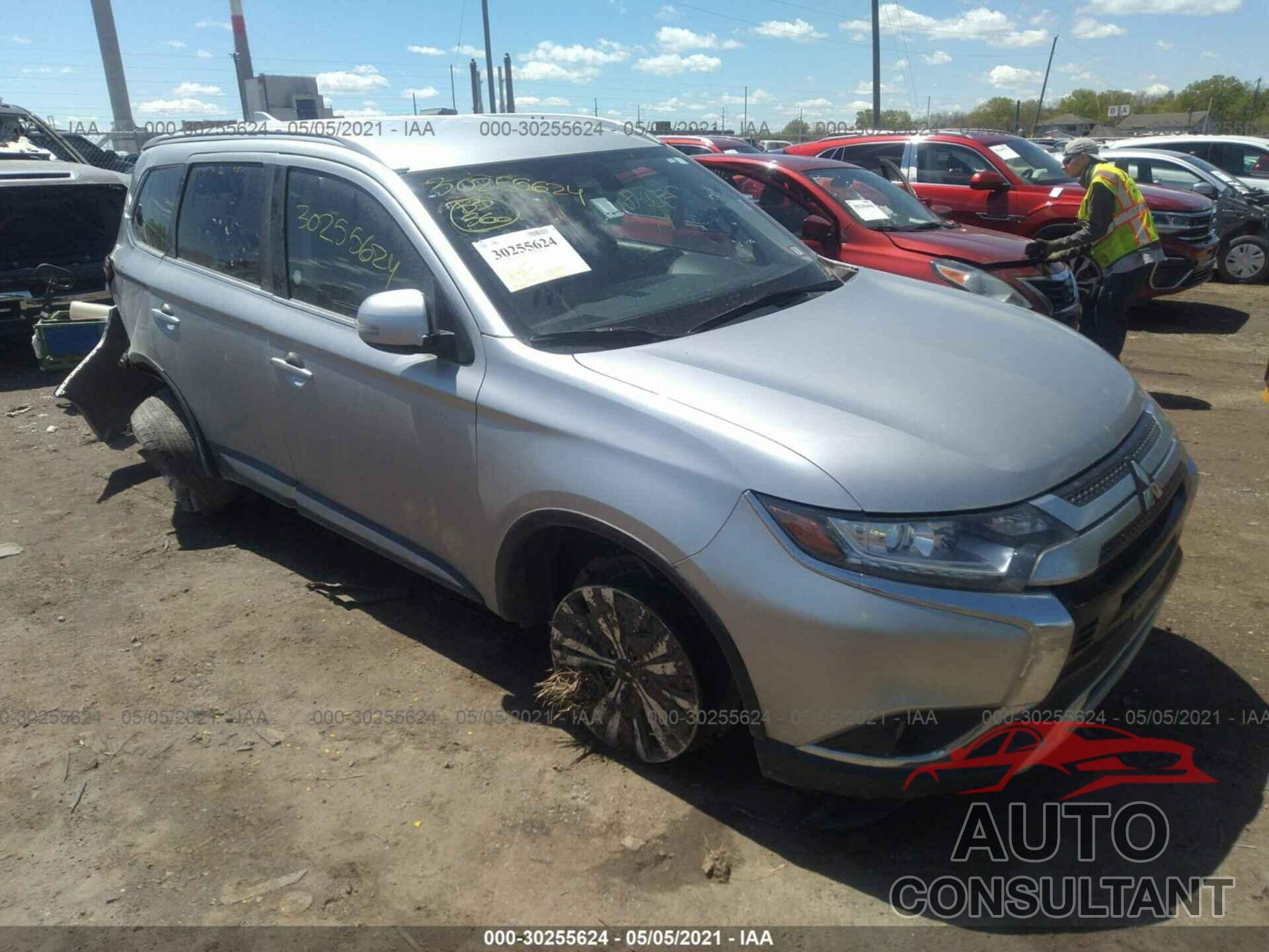 MITSUBISHI OUTLANDER 2020 - JA4AZ3A38LZ026943
