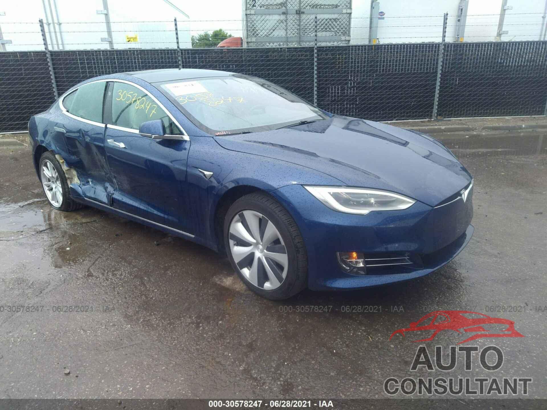 TESLA MODEL S 2020 - 5YJSA1E26LF411236