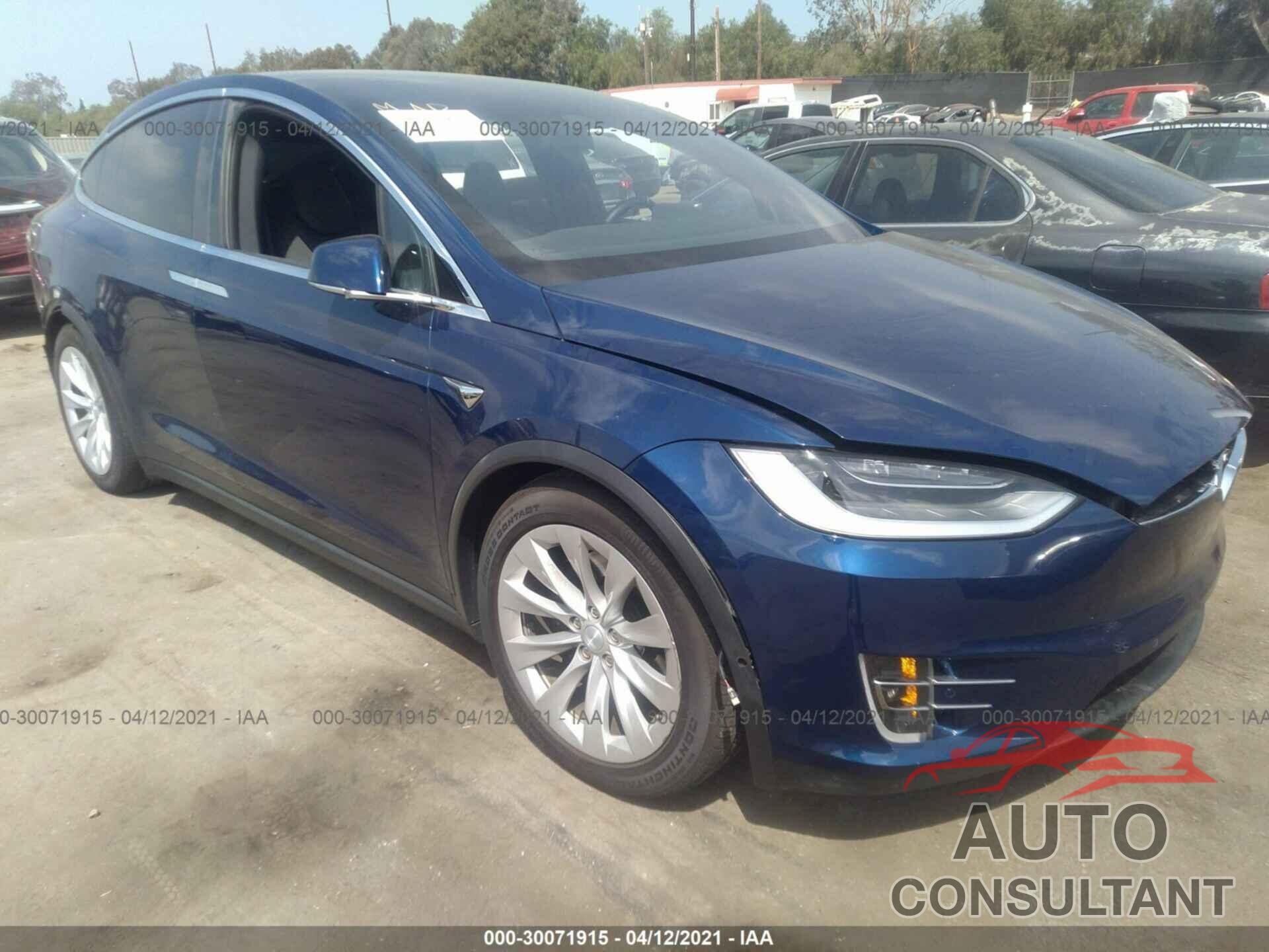 TESLA MODEL X 2018 - 5YJXCDE20JF130130