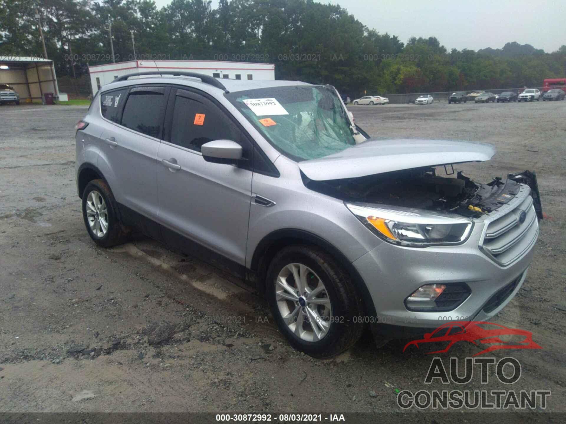 FORD ESCAPE 2018 - 1FMCU0GD5JUB35345