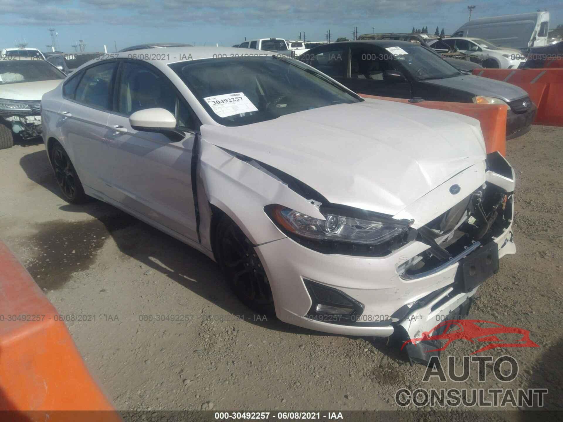FORD FUSION 2019 - 3FA6P0HD3KR202093