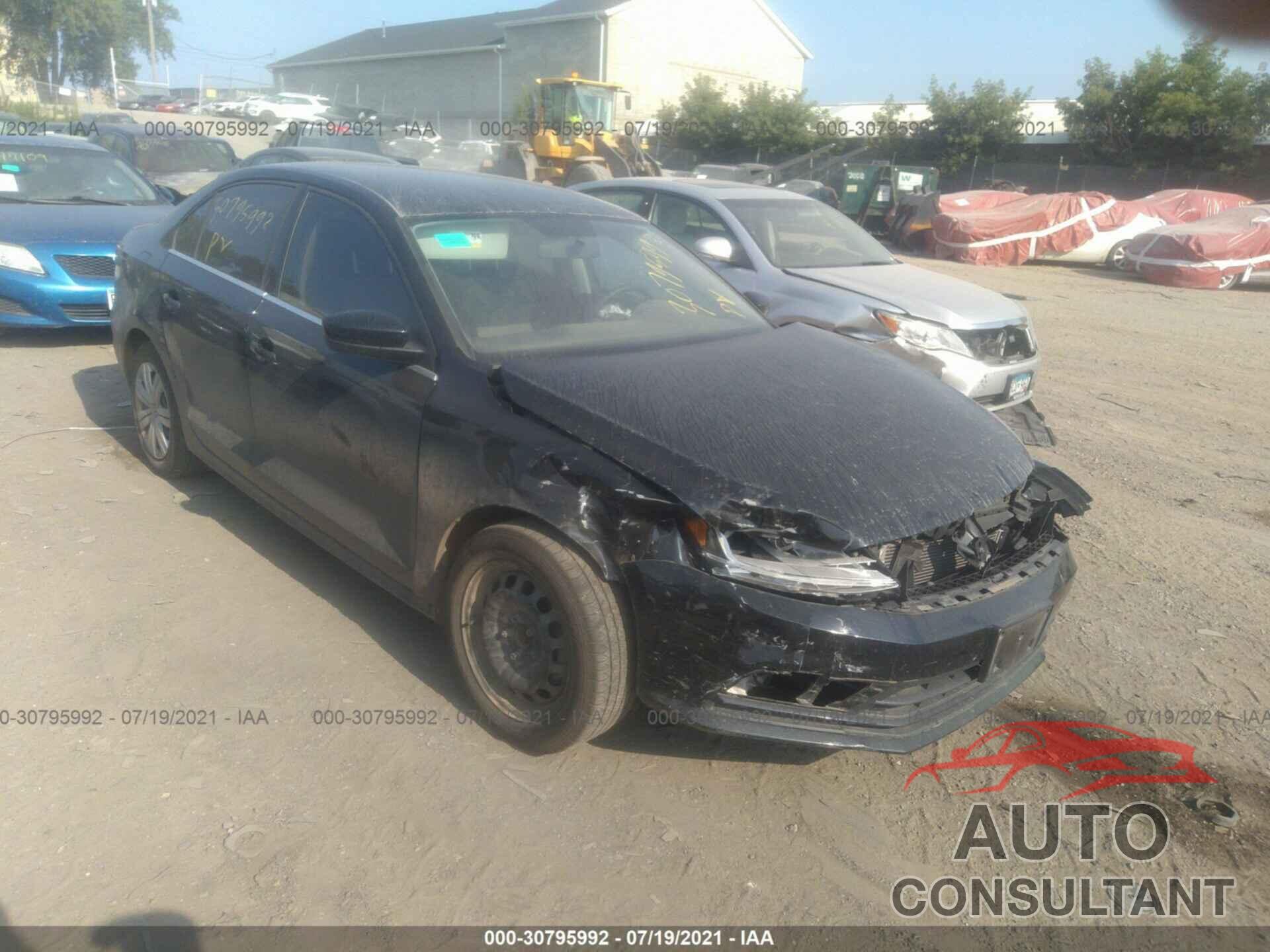 VOLKSWAGEN JETTA 2017 - 3VW167AJ3HM236456