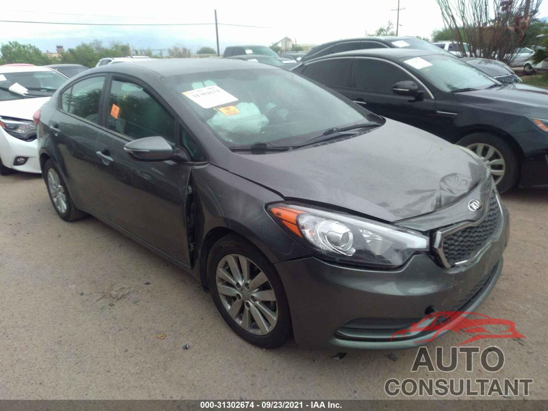 KIA FORTE 2016 - KNAFX4A62G5571712