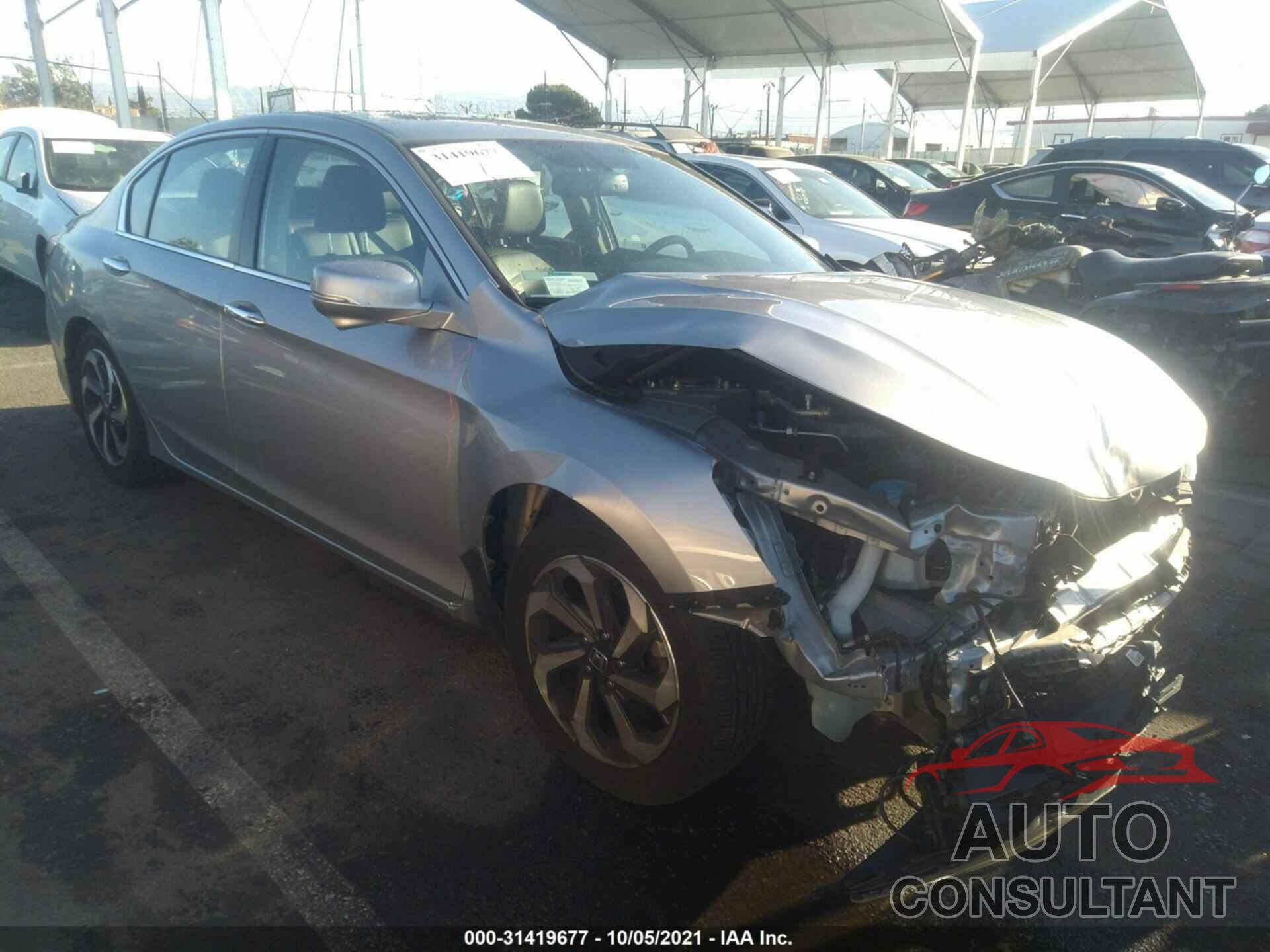 HONDA ACCORD SEDAN 2017 - 1HGCR3F82HA044784